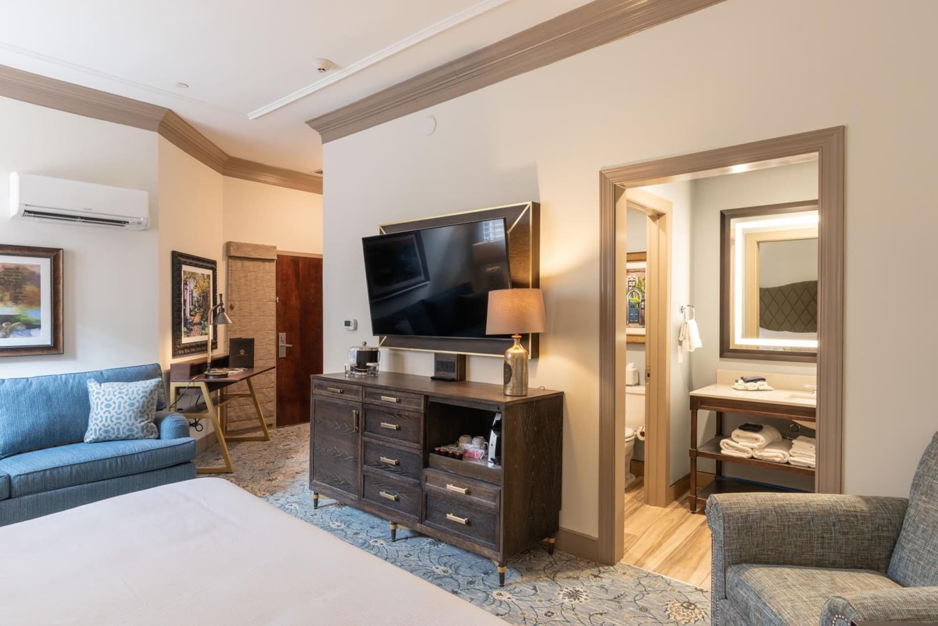 Andrew Pinckney Inn gallery photo in Charleston, SC — image 48