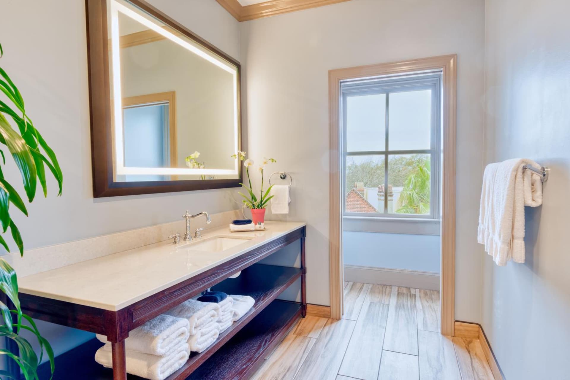 Andrew Pinckney Inn gallery photo in Charleston, SC — image 24