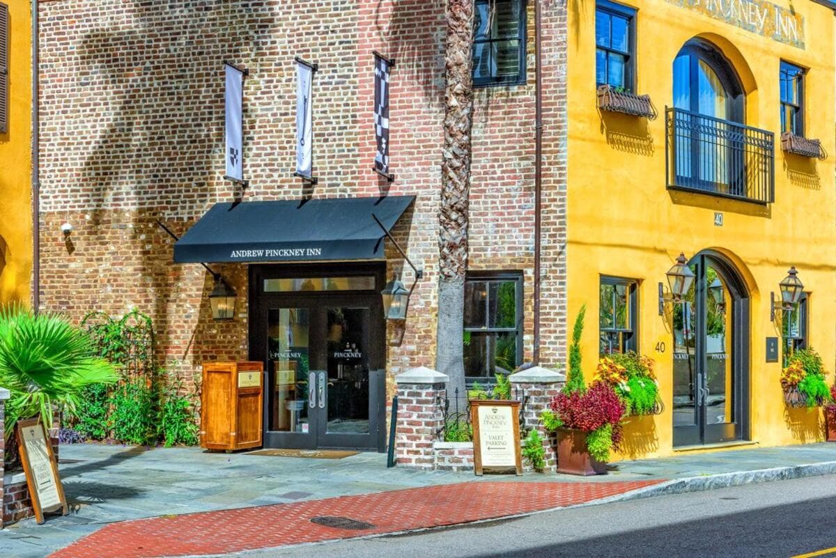 Andrew Pinckney Inn gallery photo in Charleston, SC — image 34