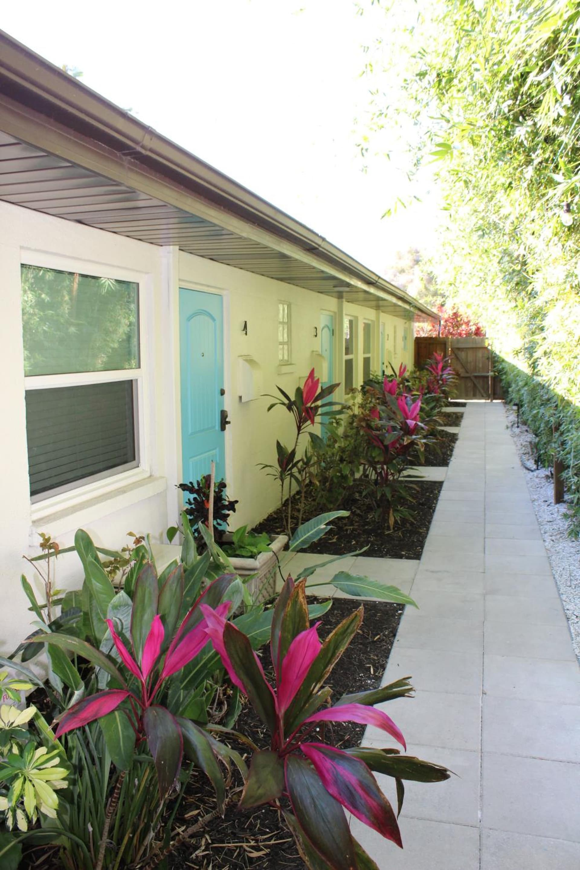 Siesta Key Palms Resort gallery photo in Sarasota, FL — image 91