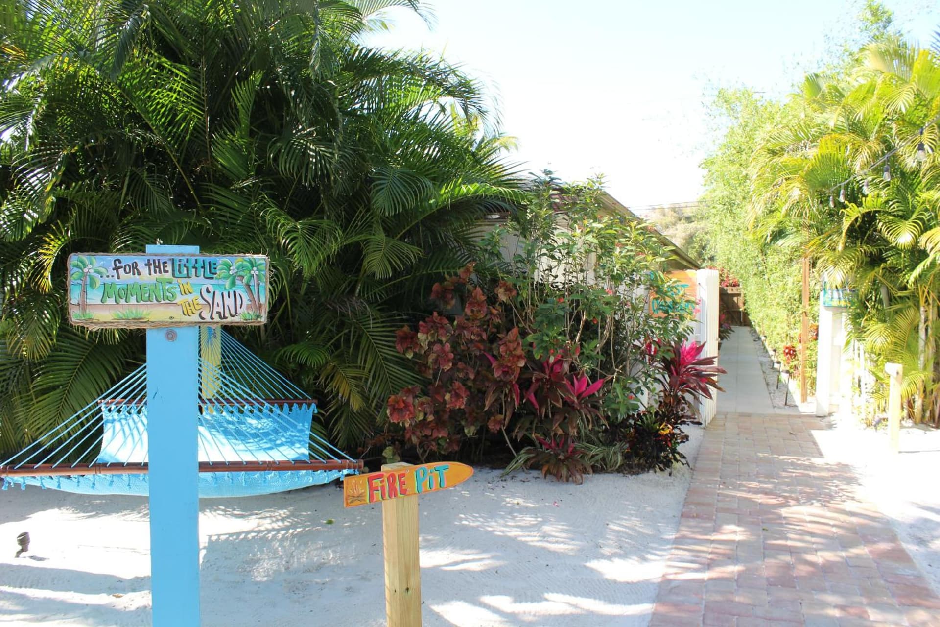 Siesta Key Palms Resort gallery photo in Sarasota, FL — image 89