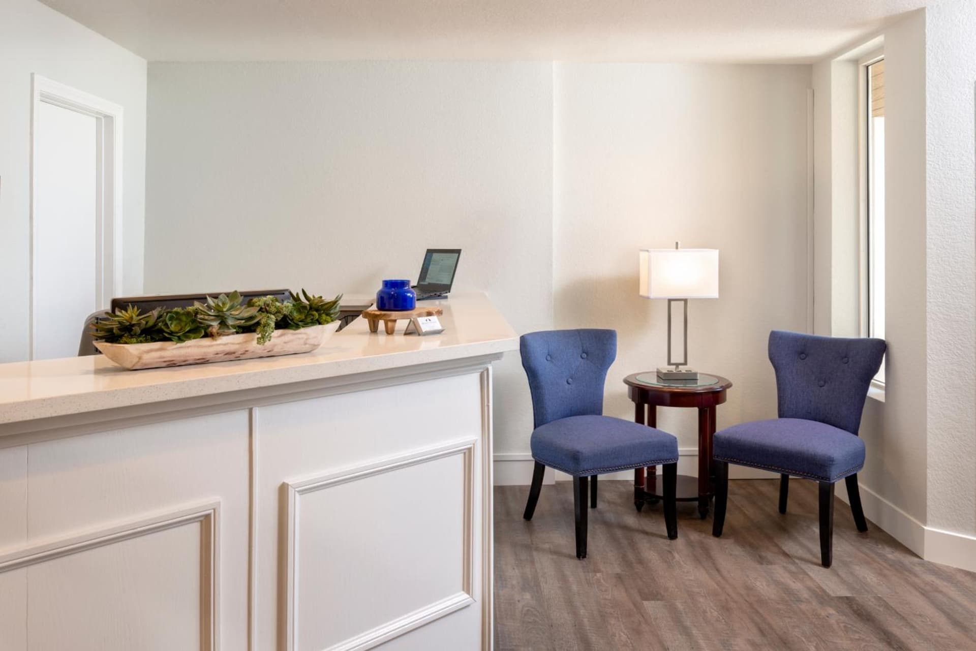 Beachfront Inn and Suites at Dana Point property views in Capistrano Beach, CA — gallery photo 3