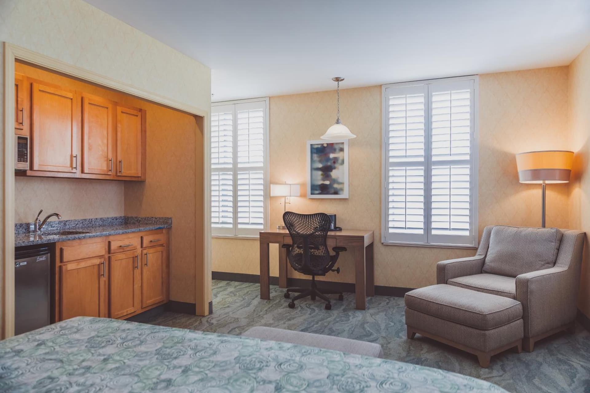 The Parkview Hotel property views in Syracuse, NY — gallery photo 3