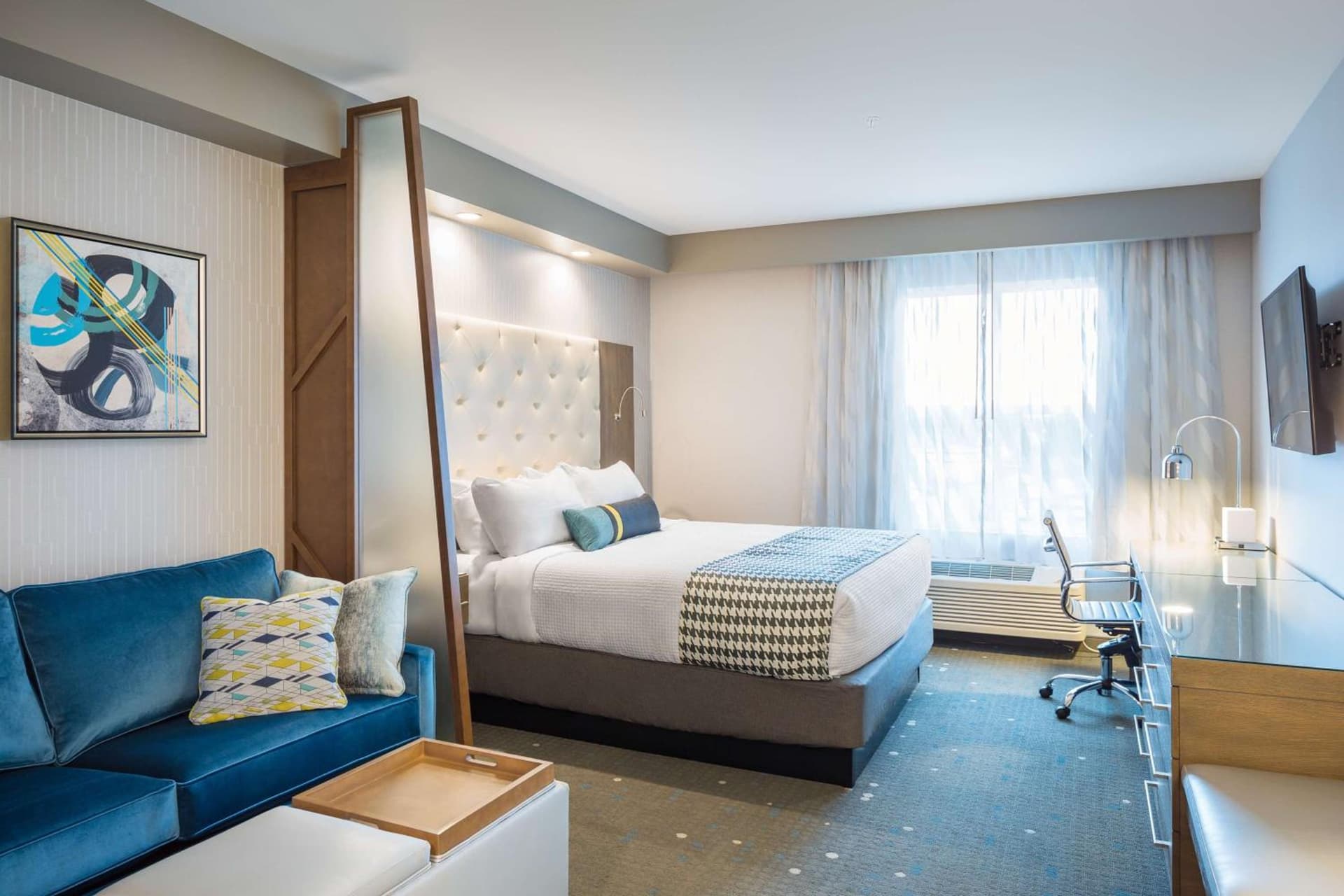 Best Western Premier Hotel at Fisher's Landing interior in Vancouver, WA — gallery photo 2