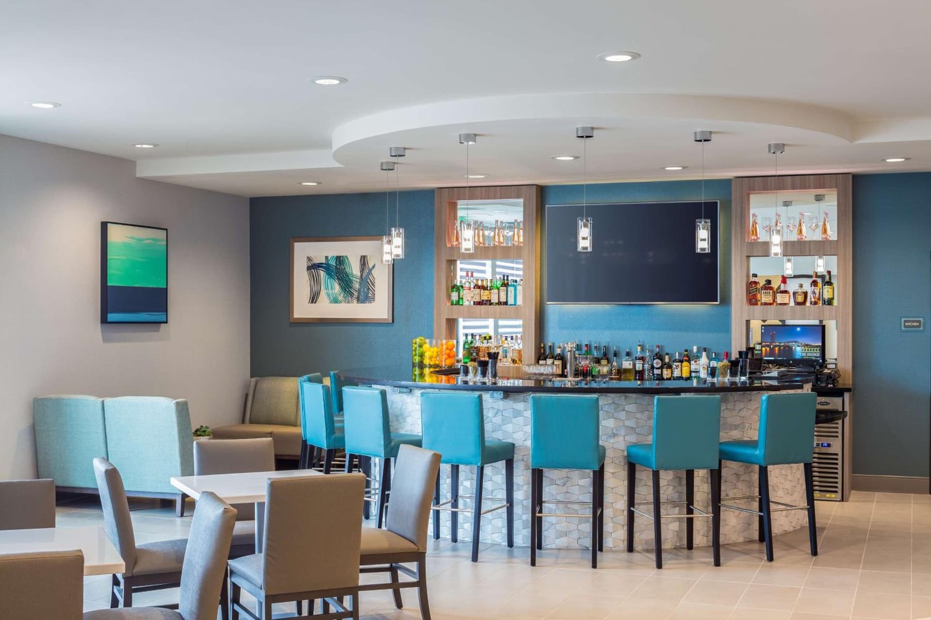 Best Western Premier Hotel at Fisher's Landing gallery photo in Vancouver, WA — image 18