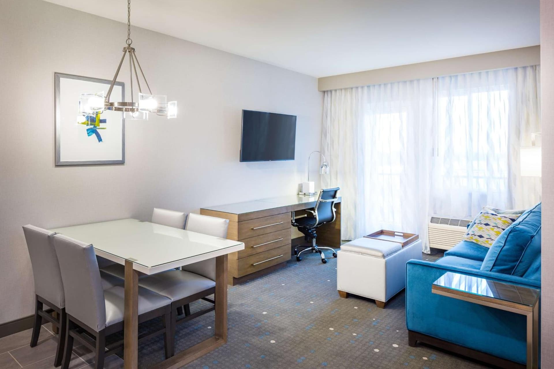 Best Western Premier Hotel at Fisher's Landing gallery photo in Vancouver, WA — image 17