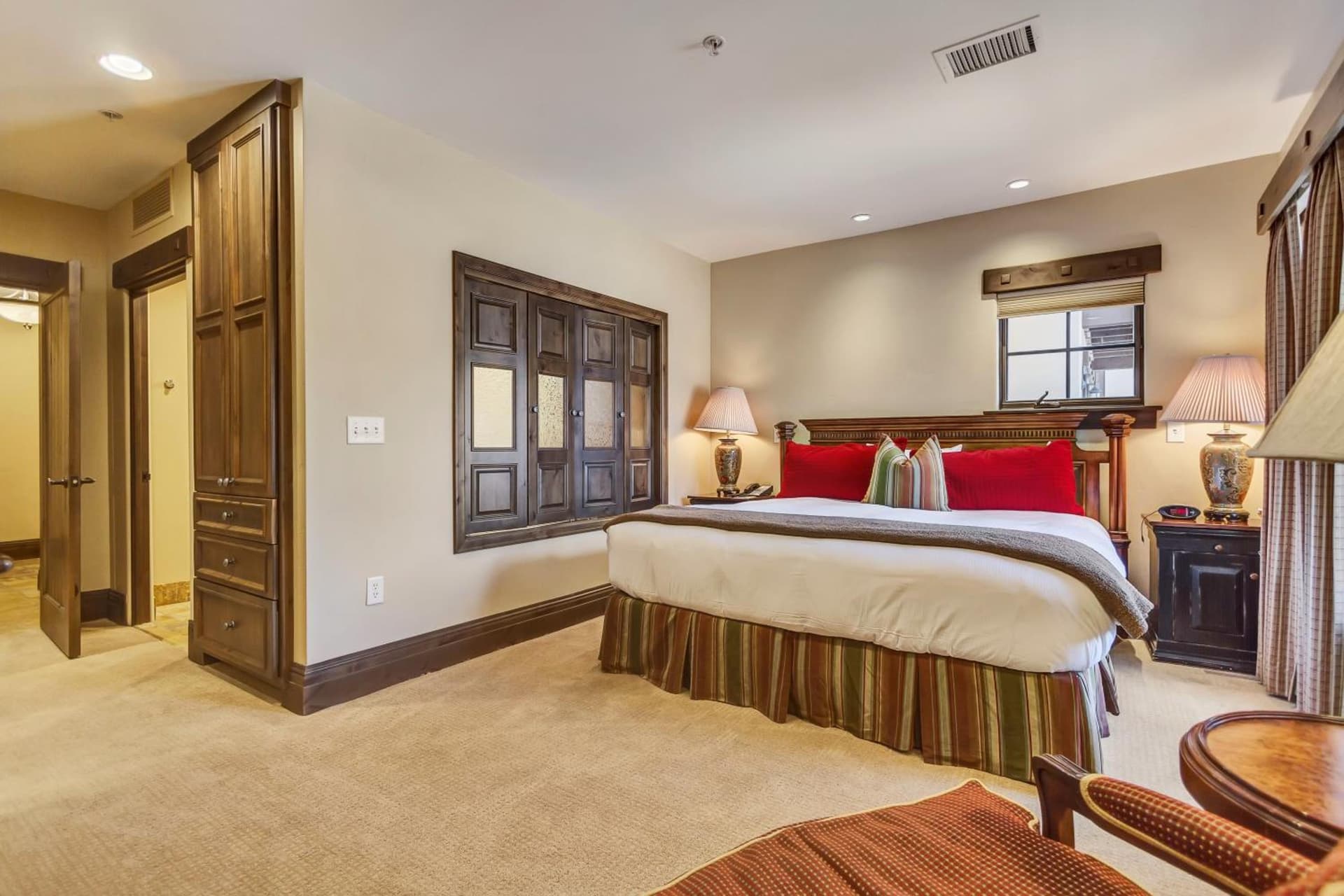 The Chateaux Deer Valley gallery photo in Park City, UT — image 144
