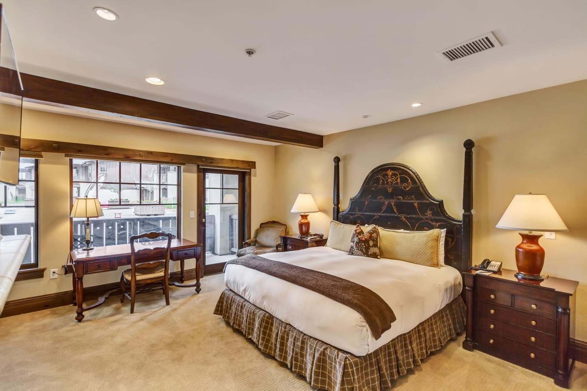 The Chateaux Deer Valley property views in Park City, UT — gallery photo 3