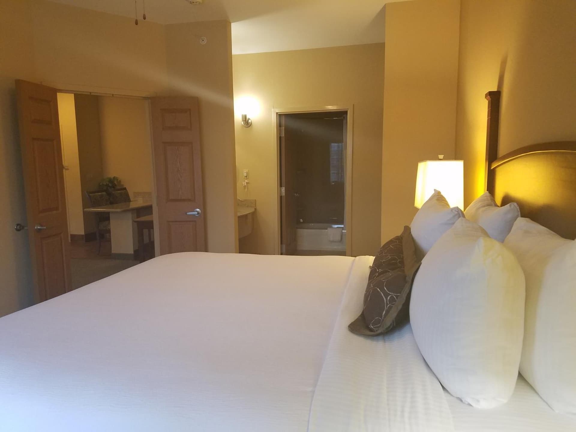Staybridge Suites Rogers - Bentonville by IHG interior in Rogers, AR — gallery photo 2