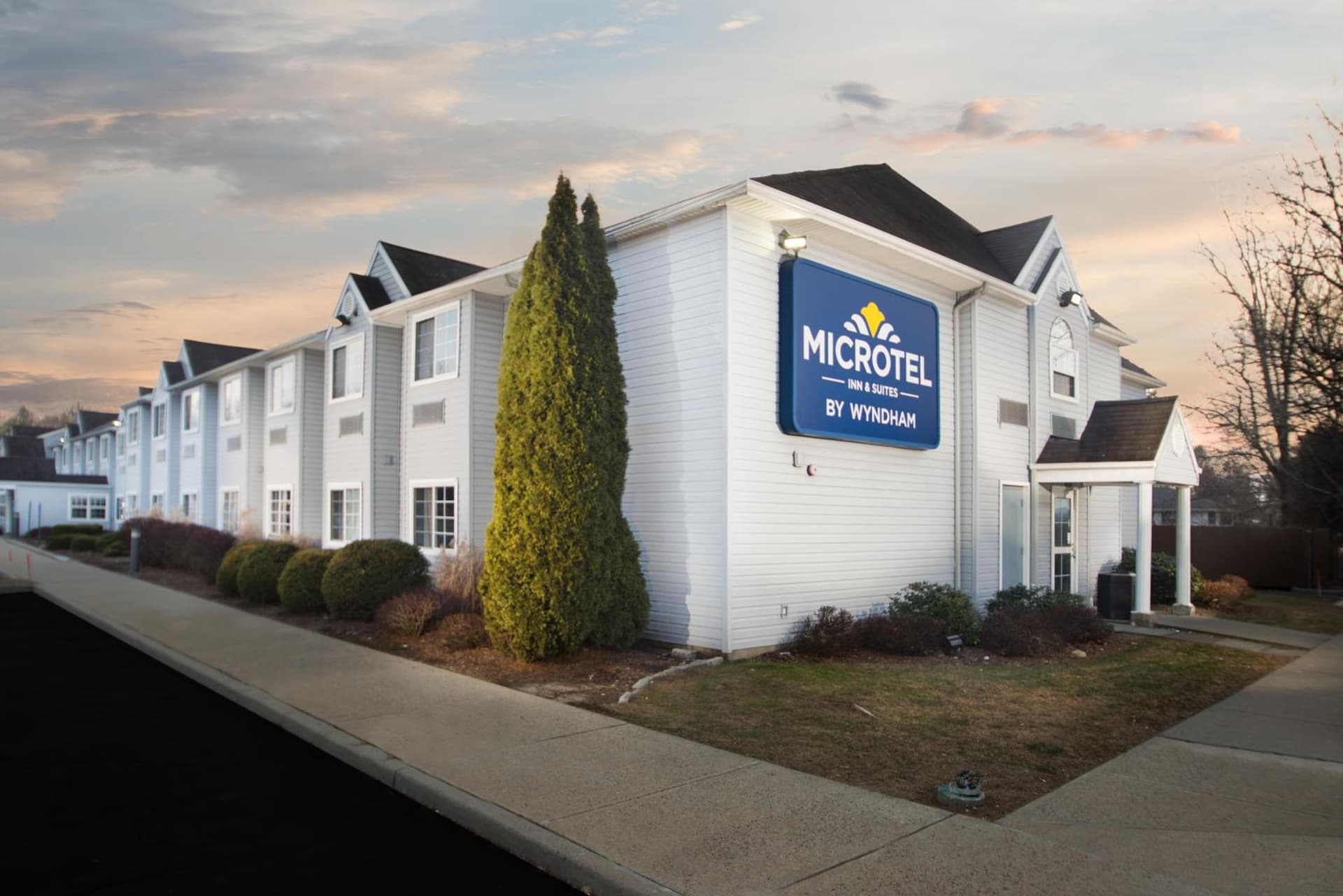 Microtel Inn & Suites by Wyndham Bethel/Danbury gallery photo in Bethel — image 19