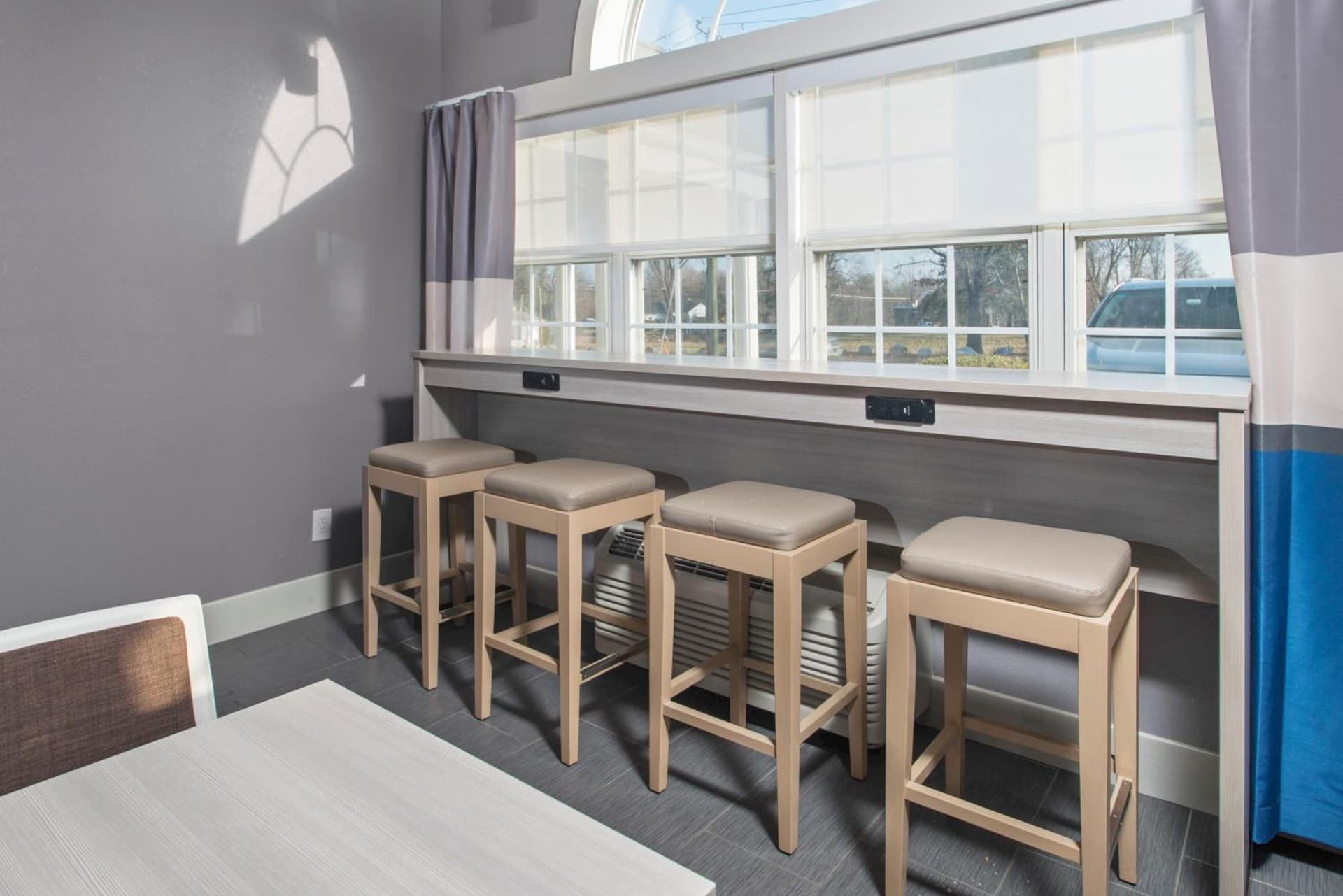 Microtel Inn & Suites by Wyndham Bethel/Danbury gallery photo in Bethel — image 44