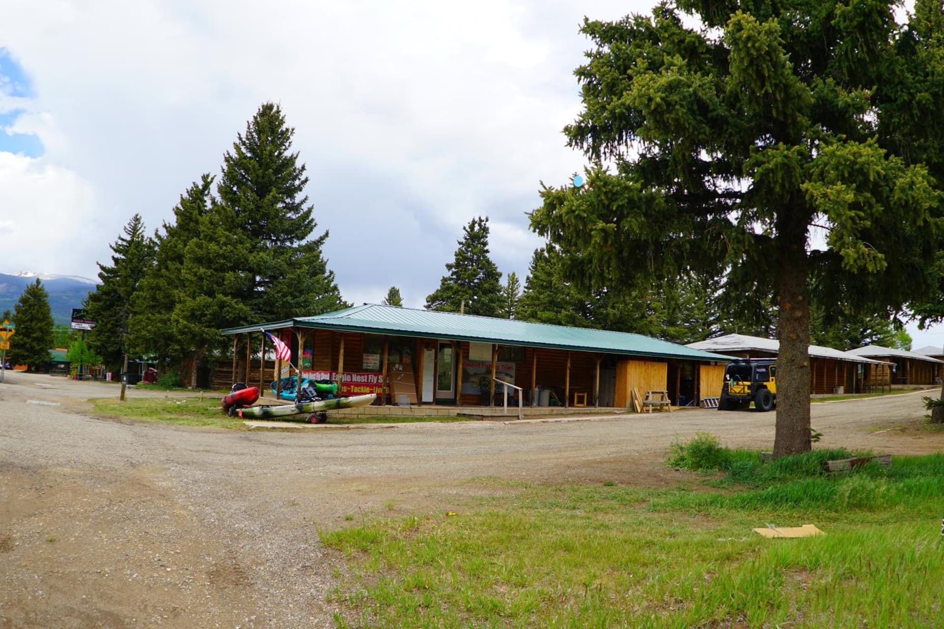 Eagle Nest Fly Shack & Lodge property views in Eagle Nest, NM — gallery photo 3