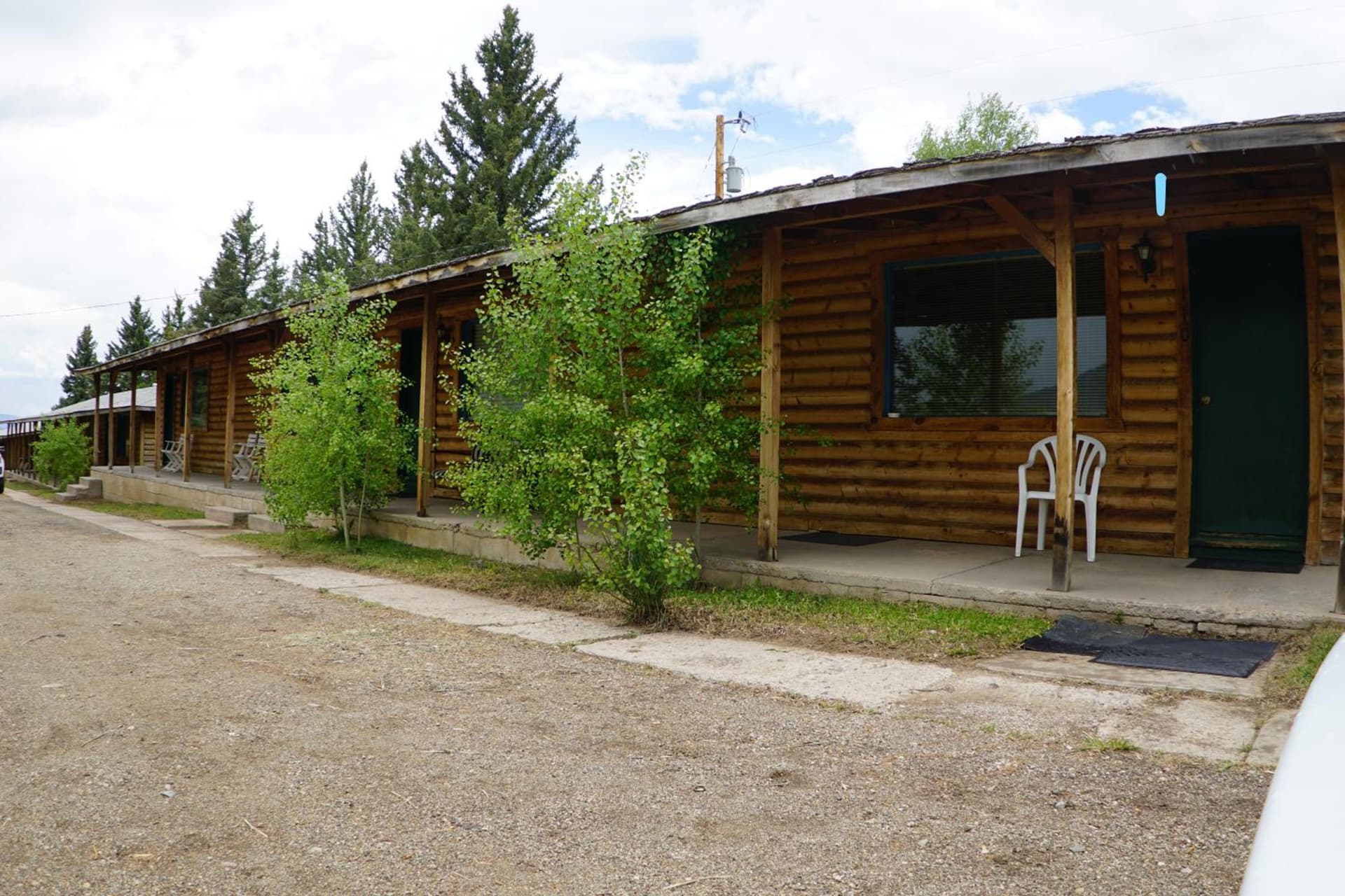Eagle Nest Fly Shack & Lodge featured exterior or lobby in Eagle Nest, NM — similar hotel