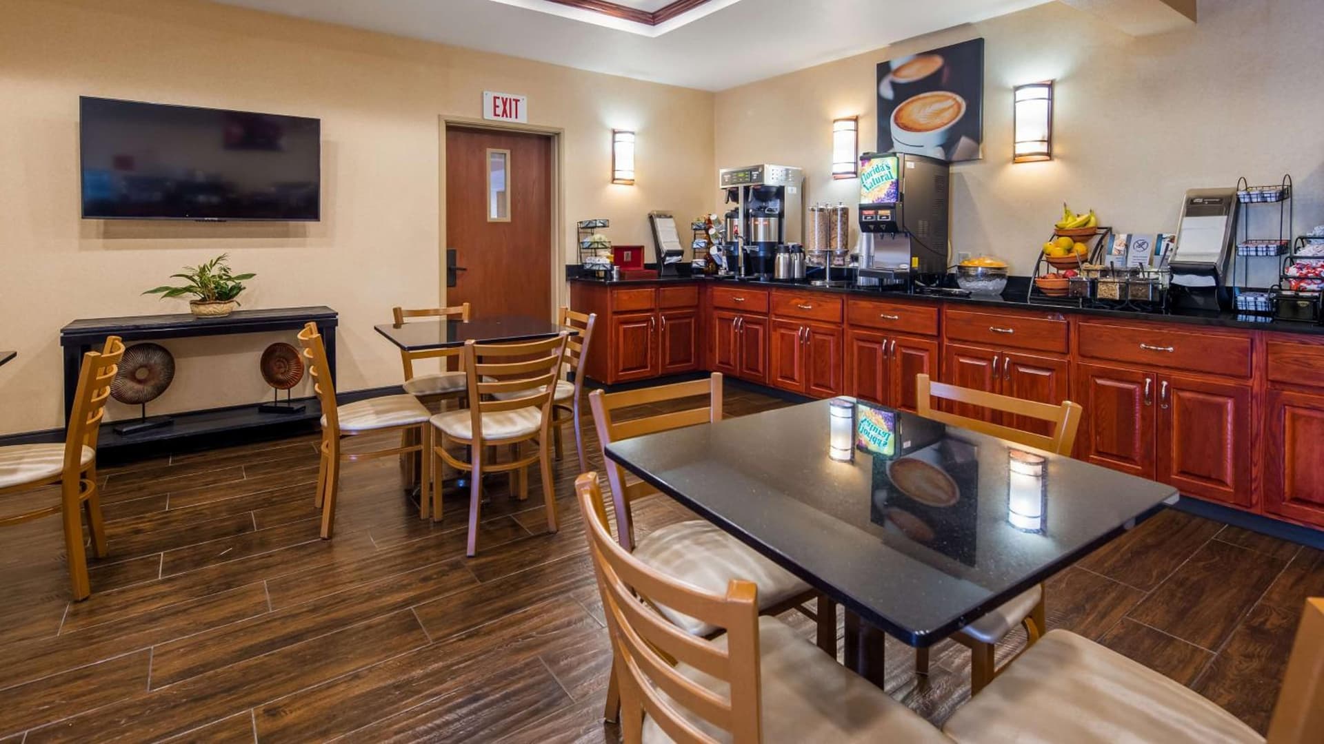 Best Western Providence-Seekonk Inn gallery photo in Seekonk, MA — image 11