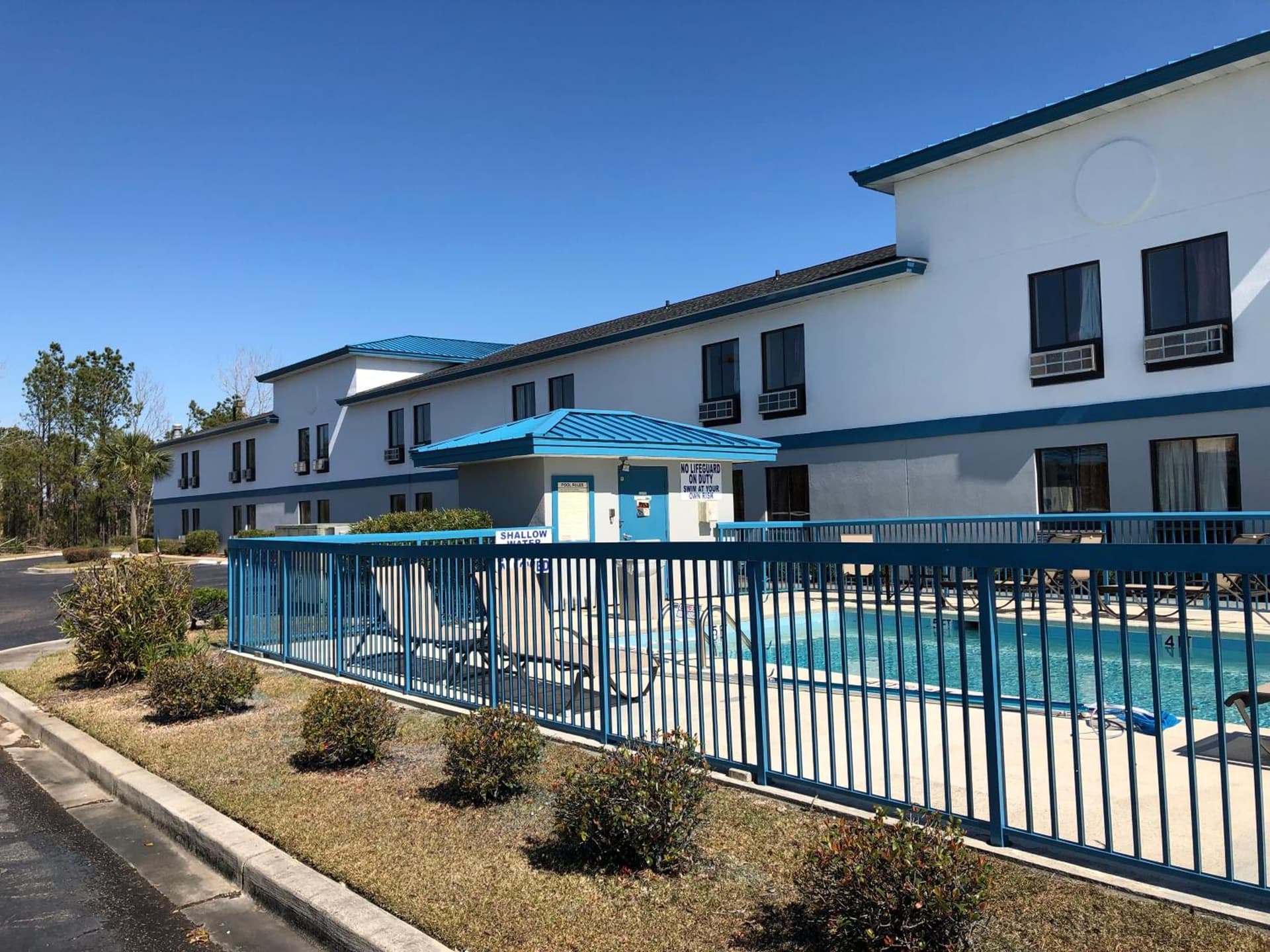 Baymont by Wyndham N Myrtle Beach - Park & Sports Complex Area gallery photo in Myrtle Beach, SC — image 36