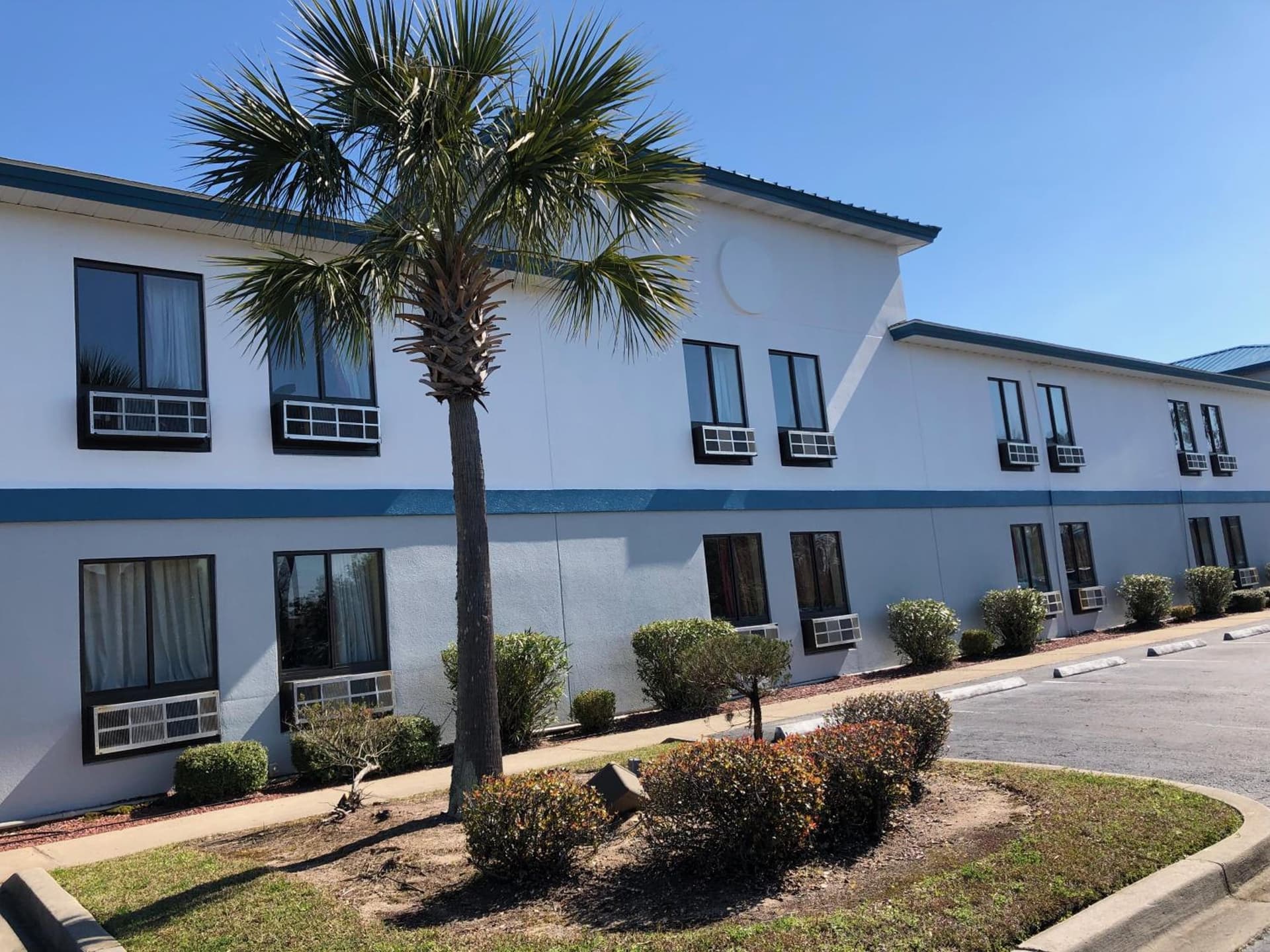Baymont by Wyndham N Myrtle Beach - Park & Sports Complex Area gallery photo in Myrtle Beach, SC — image 51