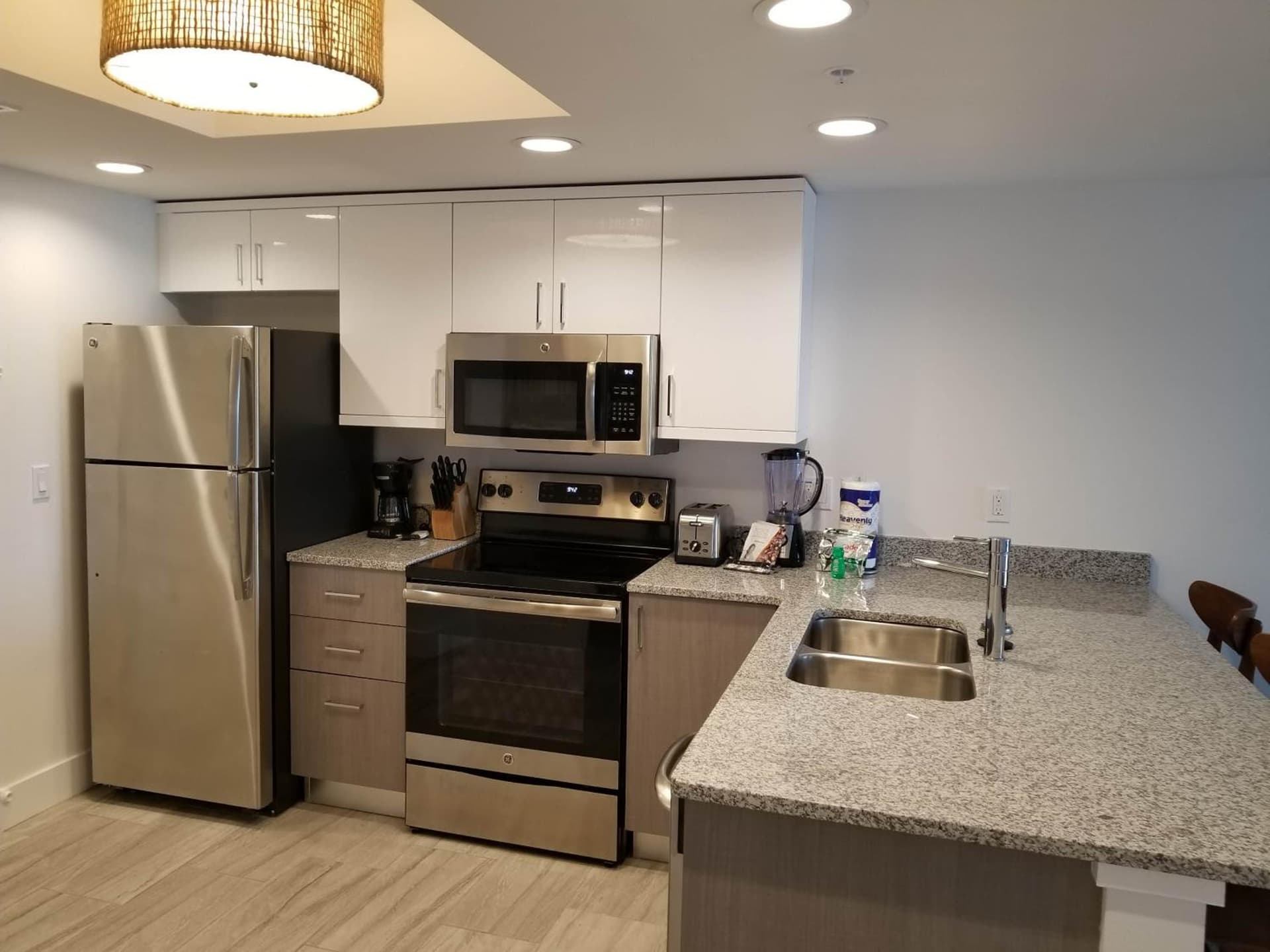 Provident Oceana Beachfront Suites gallery photo in St Pete Beach, FL — image 5