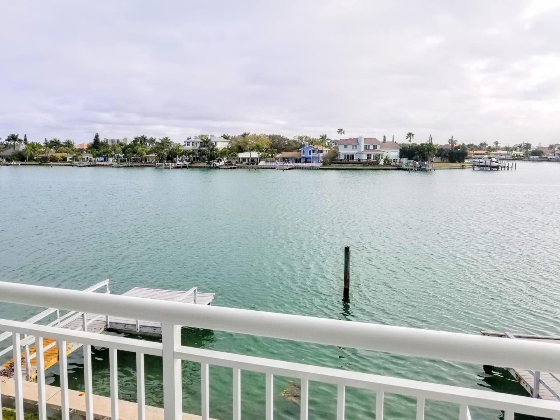Provident Oceana Beachfront Suites gallery photo in St Pete Beach, FL — image 46