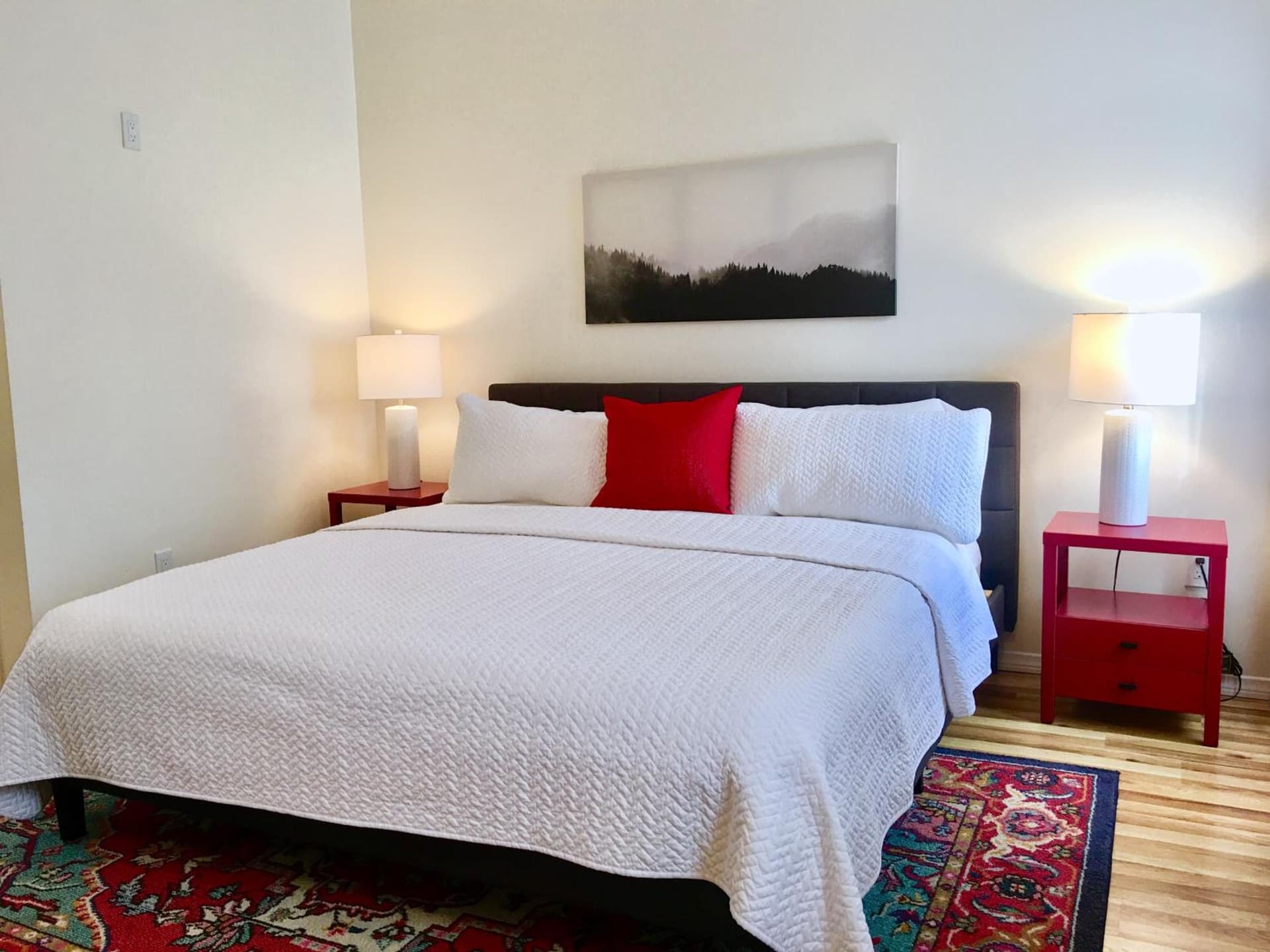 Hotel Royal gallery photo in Long Beach, CA — image 84