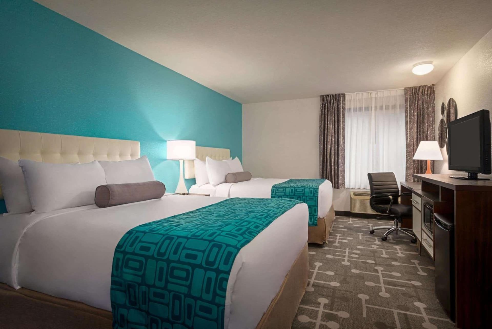 Howard Johnson by Wyndham Appleton gallery photo in Appleton, WI — image 15
