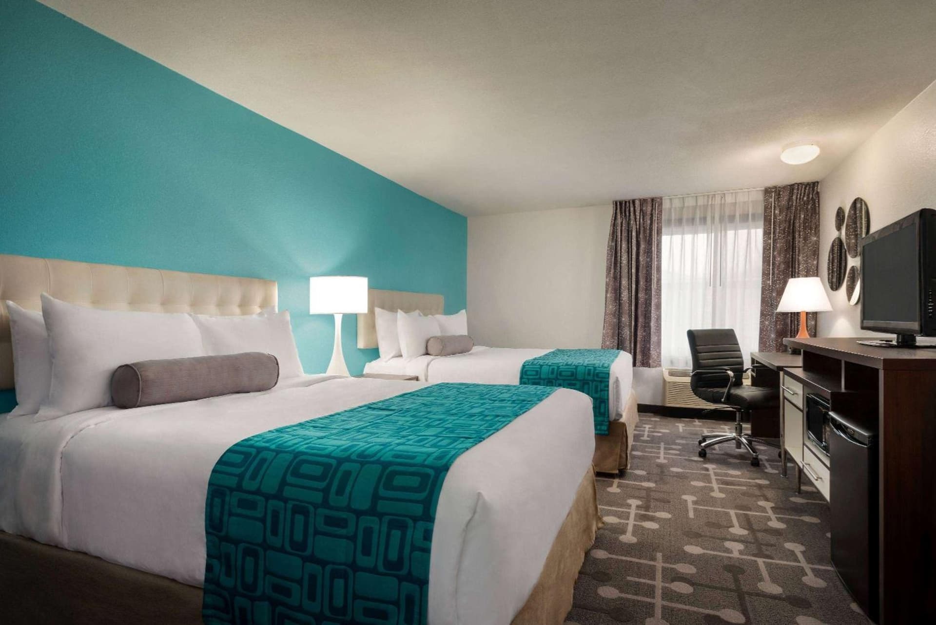 Howard Johnson by Wyndham Appleton gallery photo in Appleton, WI — image 9
