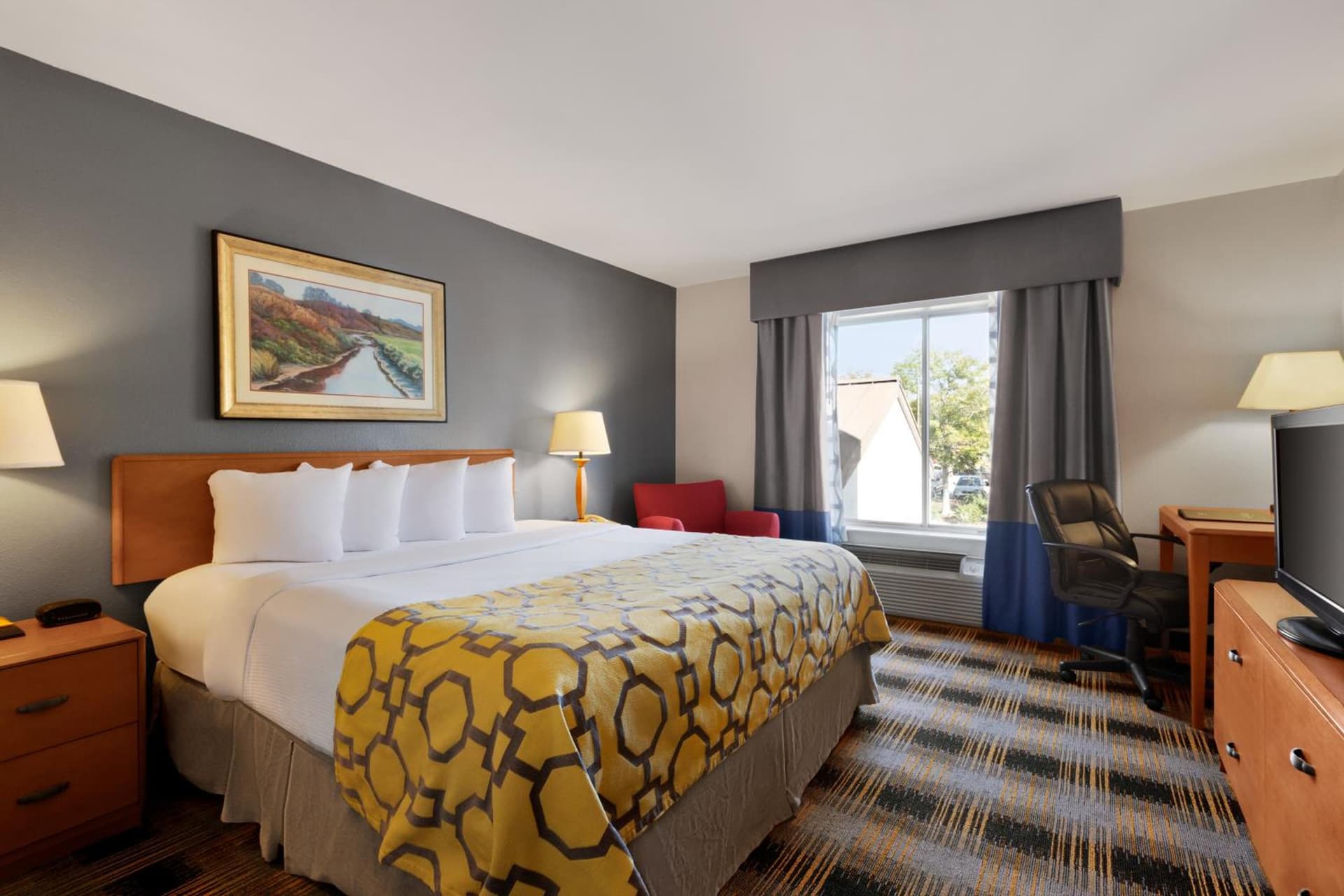 Baymont by Wyndham Lithia Springs Atlanta interior in Lithia Springs, GA — gallery photo 2