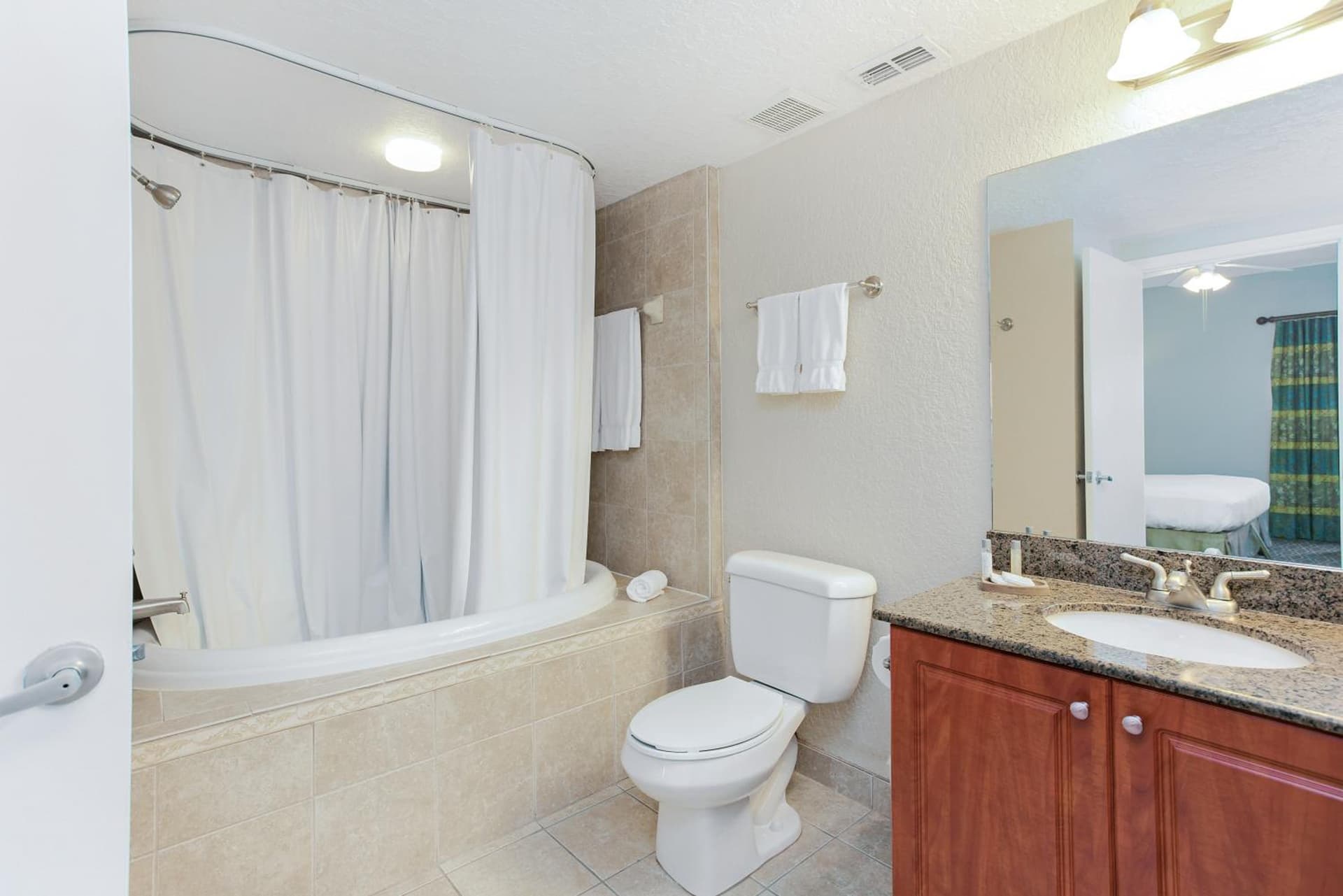 Alhambra Villas gallery photo in Kissimmee, FL — image 20