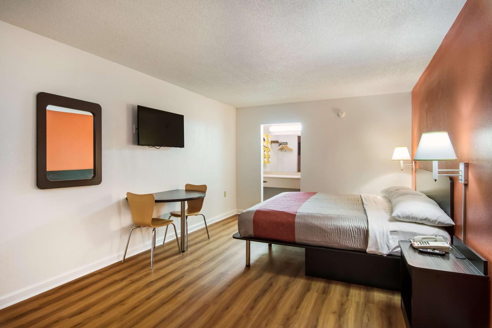 Motel 6-Warner Robins, GA gallery photo in Warner Robins, GA — image 14
