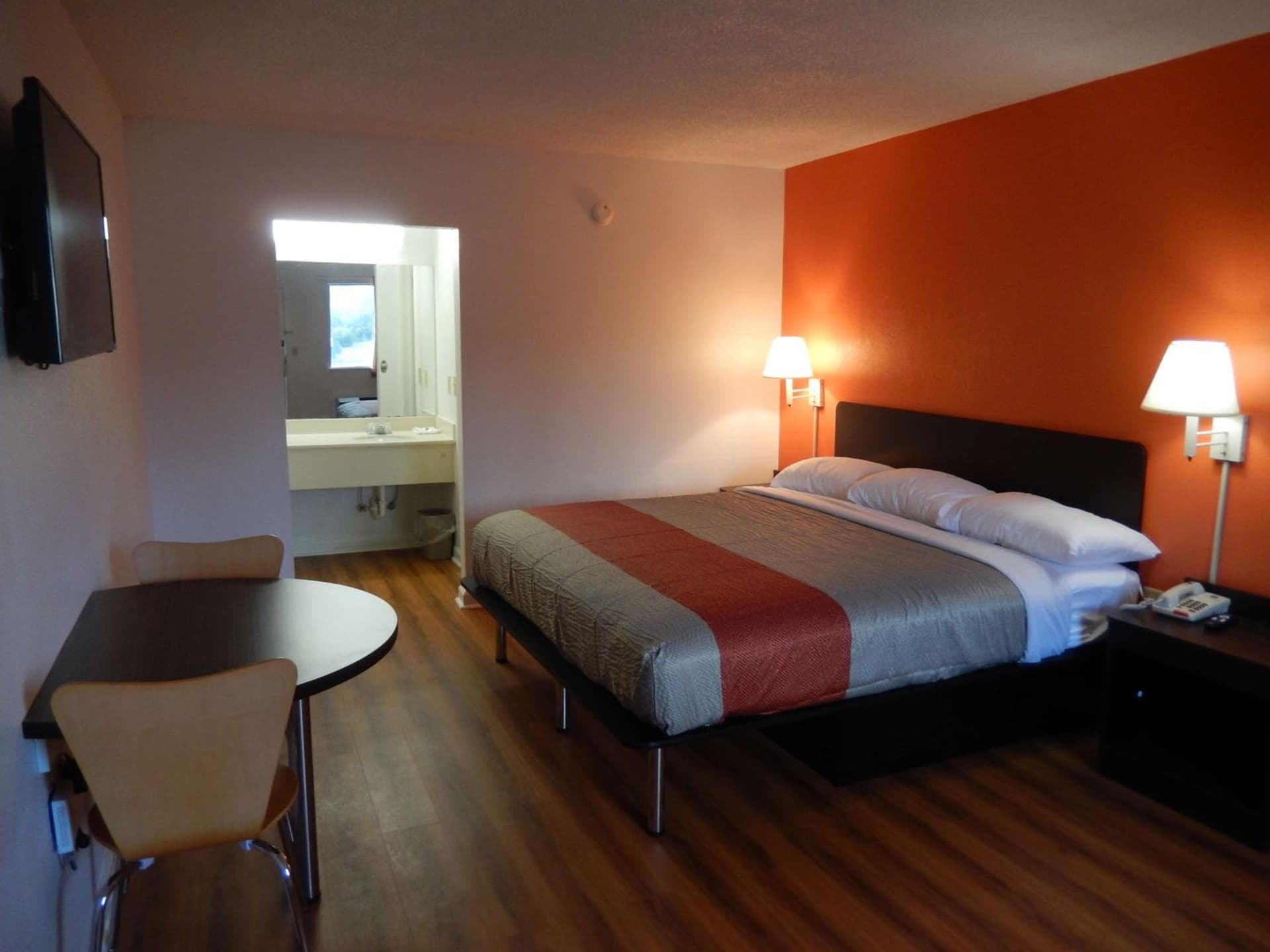 Motel 6-Warner Robins, GA gallery photo in Warner Robins, GA — image 8