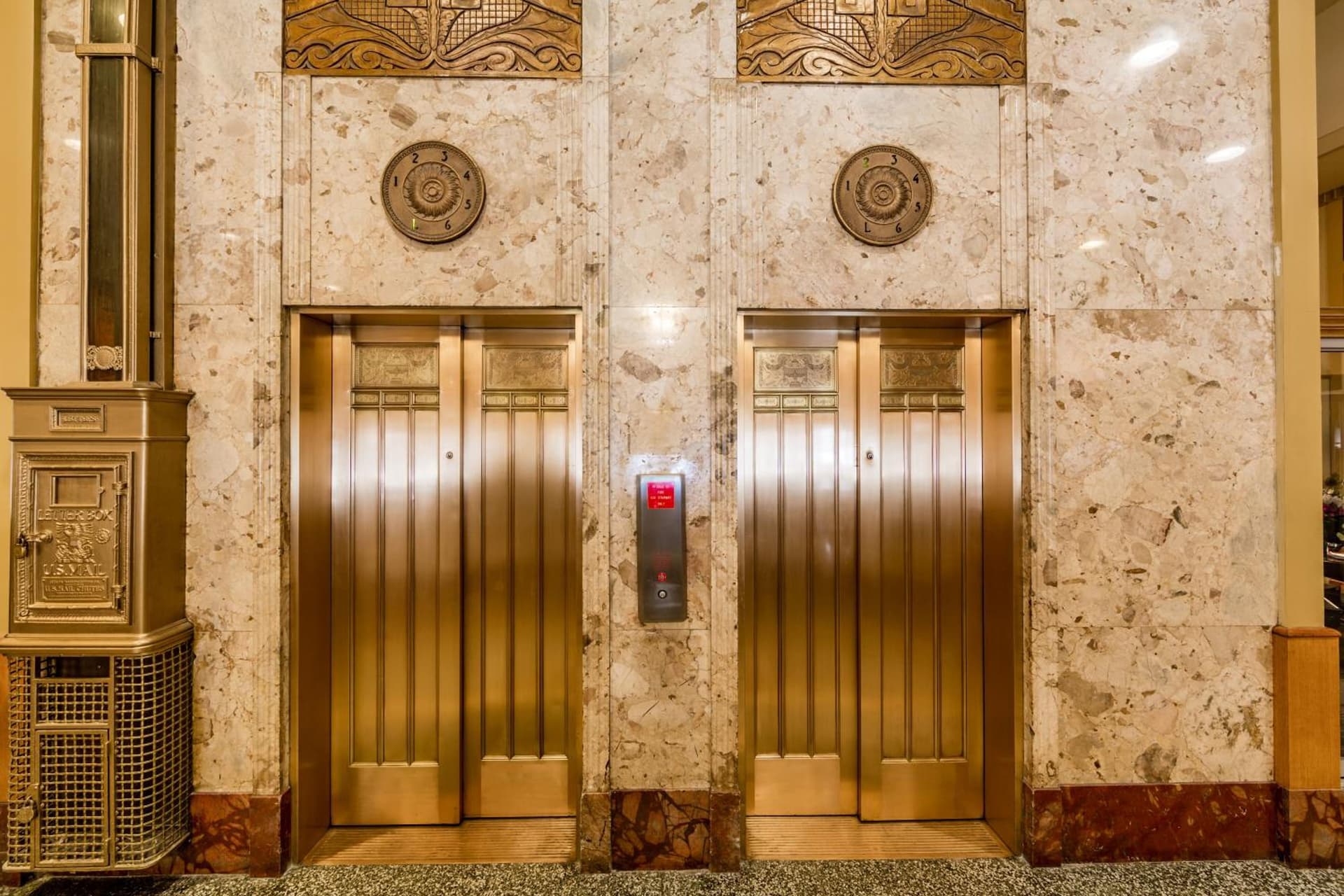 Hotel at the Lafayette Trademark Collection by Wyndham gallery photo in Buffalo, NY — image 29