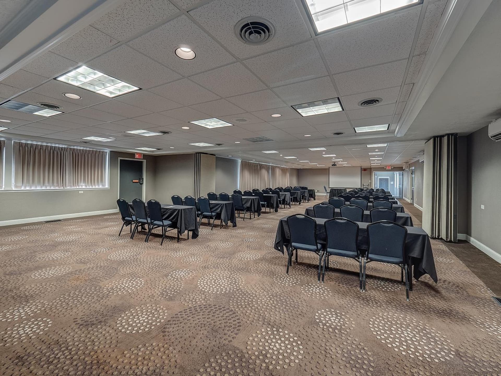 Red Lion Inn & Suites Urbana gallery photo in Champaign, IL — image 30