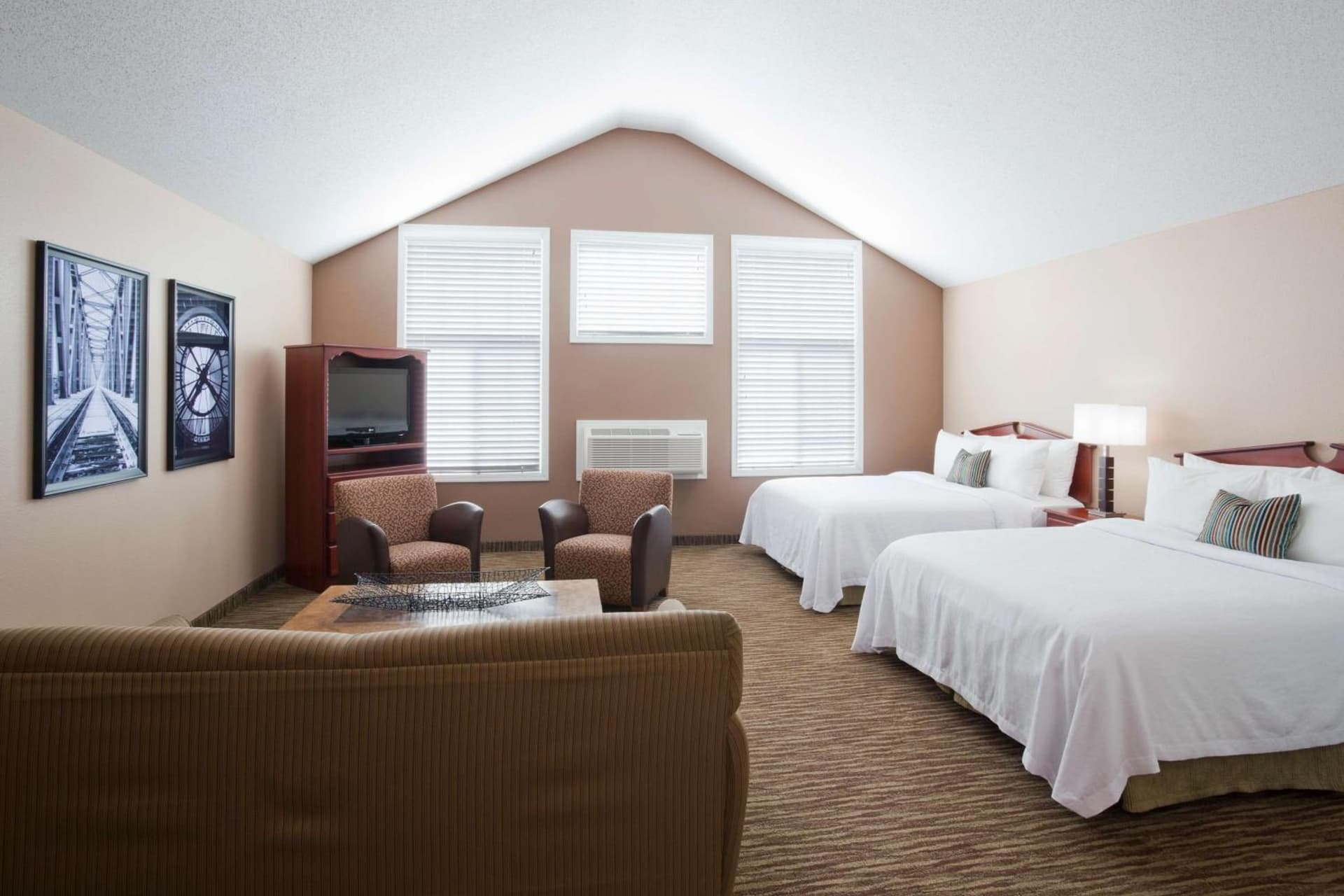 GrandStay Residential Suites Hotel - Eau Claire gallery photo in Eau Claire, WI — image 23