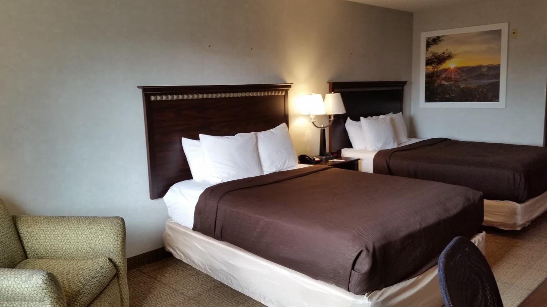 Days Inn & Suites by Wyndham Vancouver gallery photo in Vancouver, WA — image 24