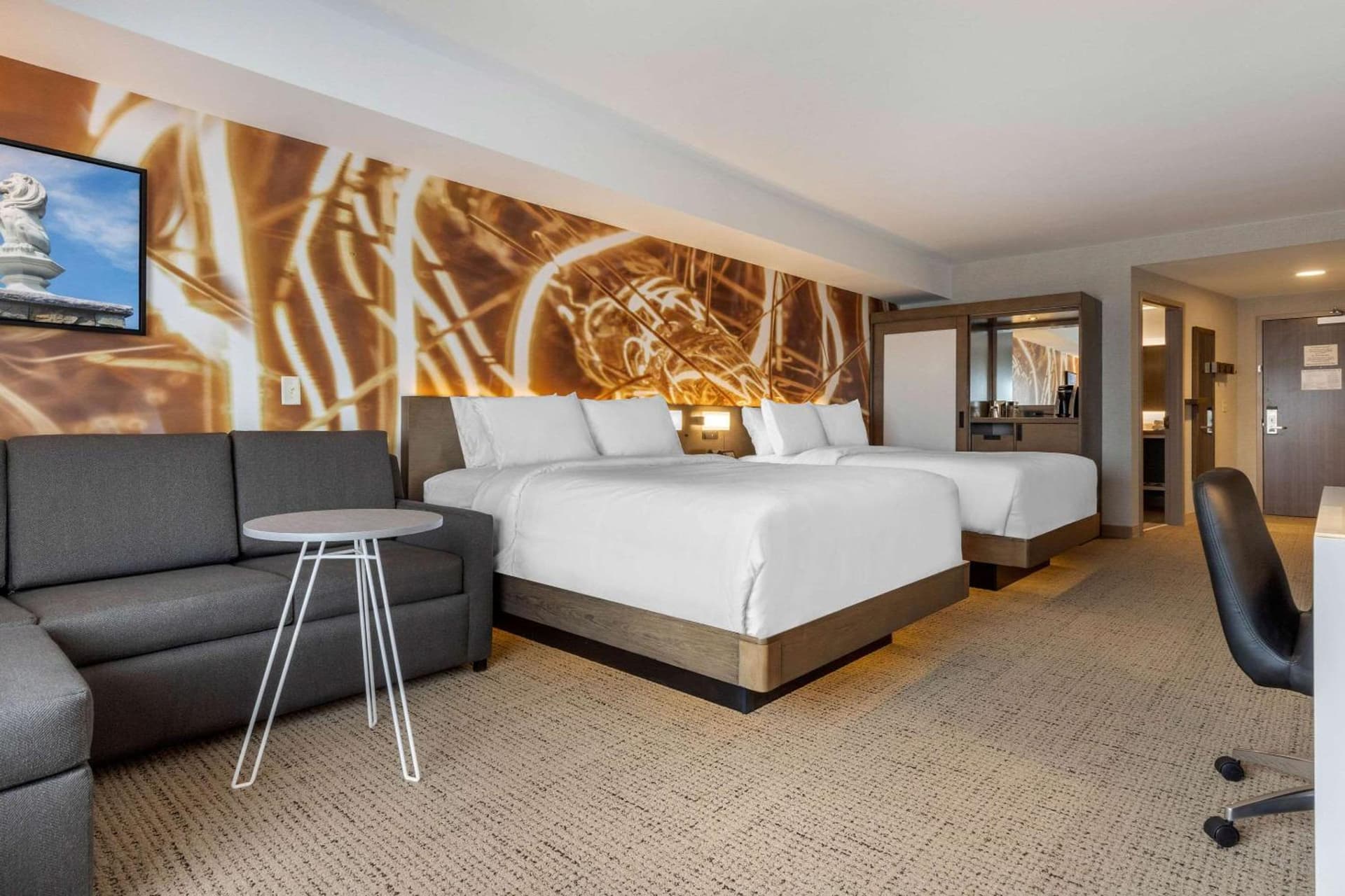 Cambria Hotel West Orange gallery photo in West Orange, NJ — image 71