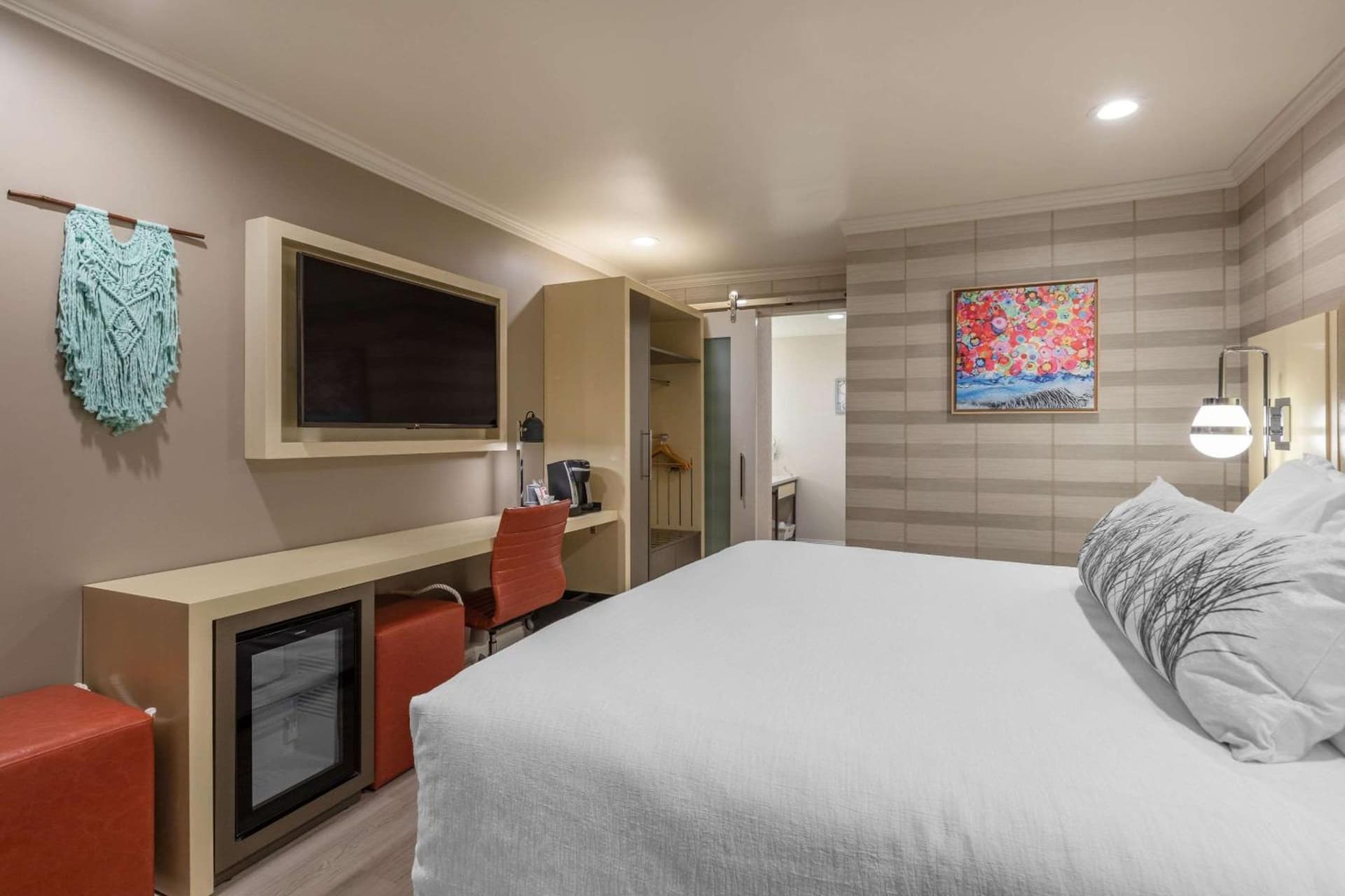 Bluestem Hotel Torrance Los Angeles, an Ascend Collection Hotel gallery photo in Torrance, CA — image 4