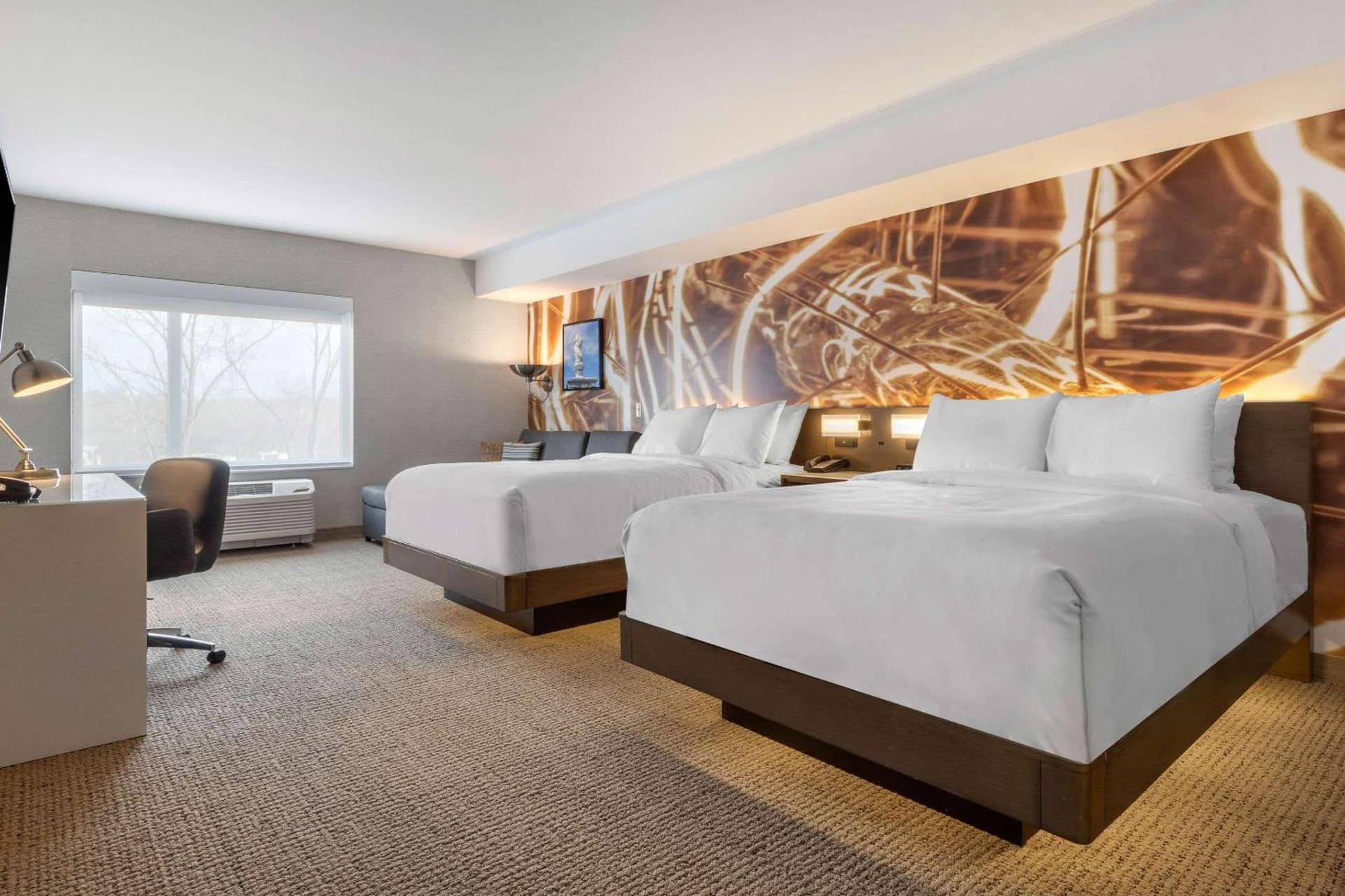 Cambria Hotel West Orange gallery photo in West Orange, NJ — image 14