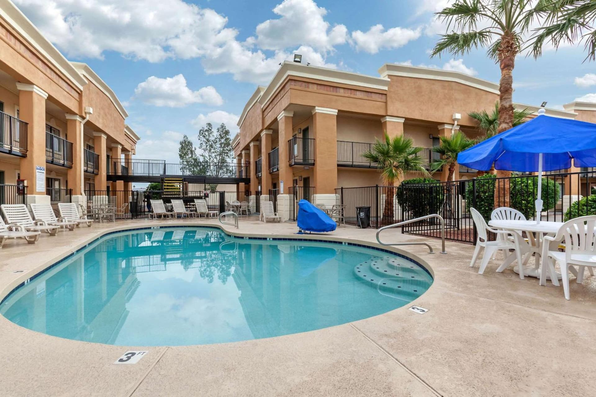 SureStay by Best Western Mesa Downtown Area gallery photo in Mesa, AZ — image 30