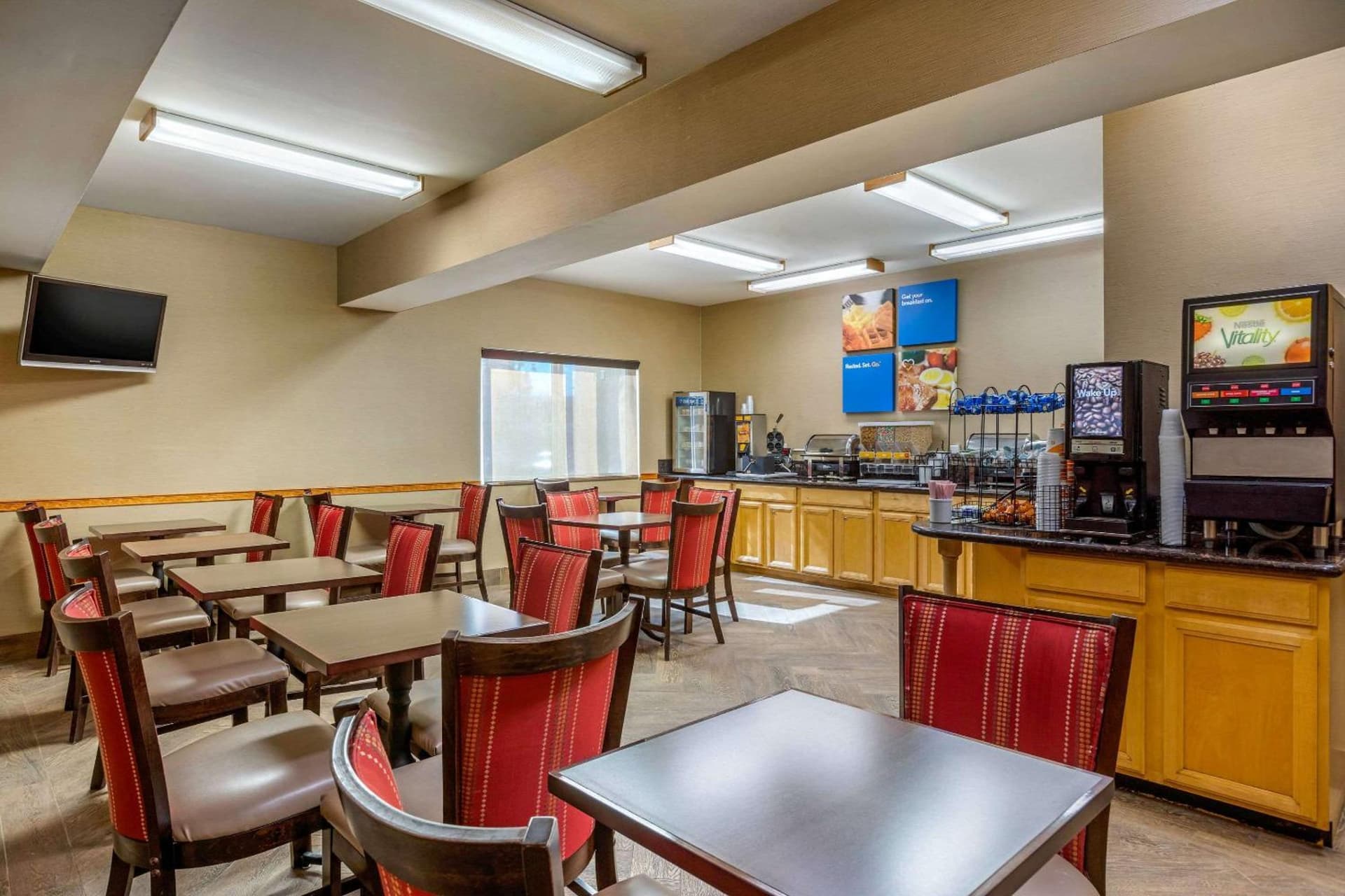 Comfort Inn & Suites Murrieta Temecula Wine Country gallery photo in Murrieta, CA — image 6