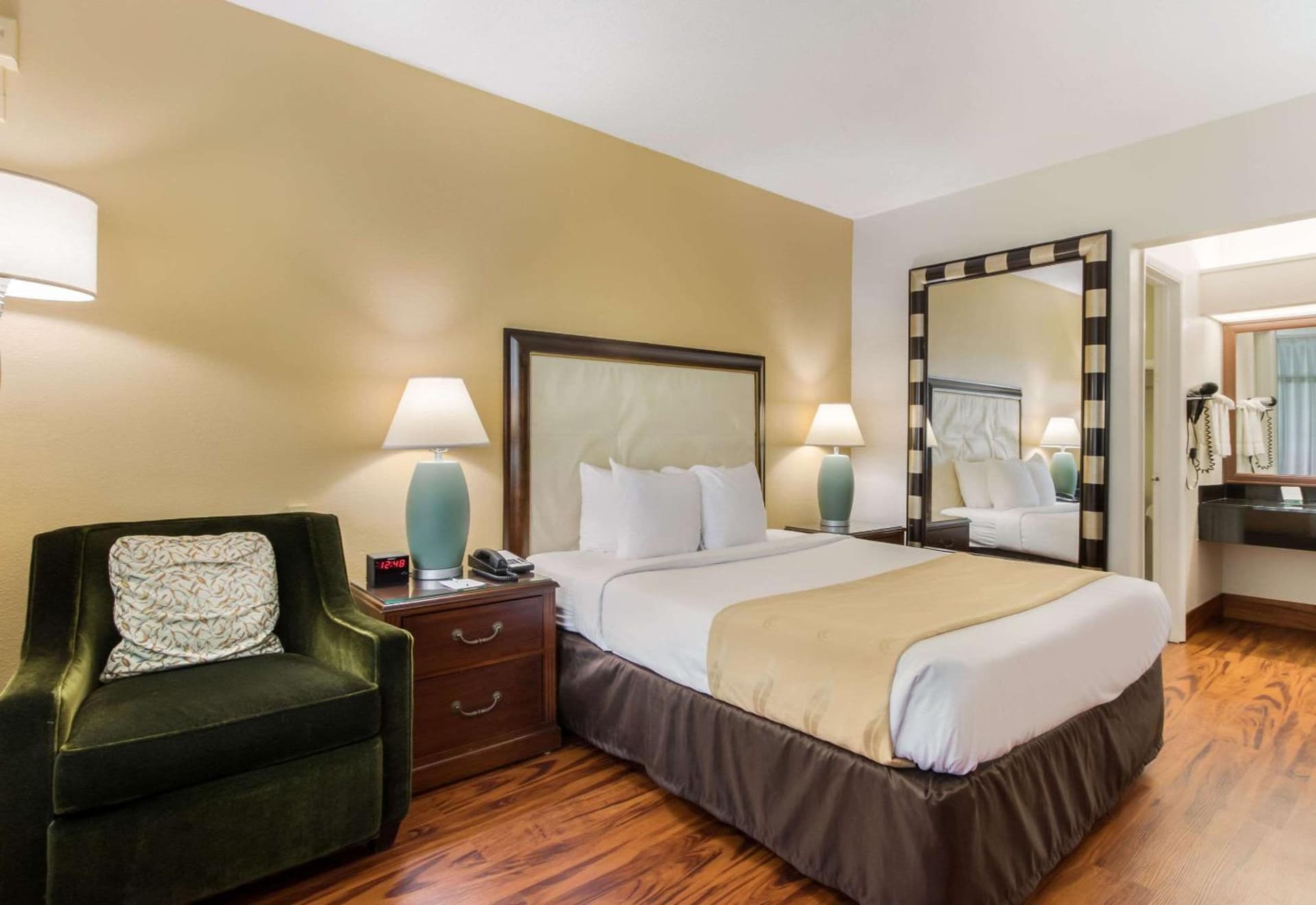 Quality Inn Boca Raton University Area gallery photo in Boca Raton, FL — image 9