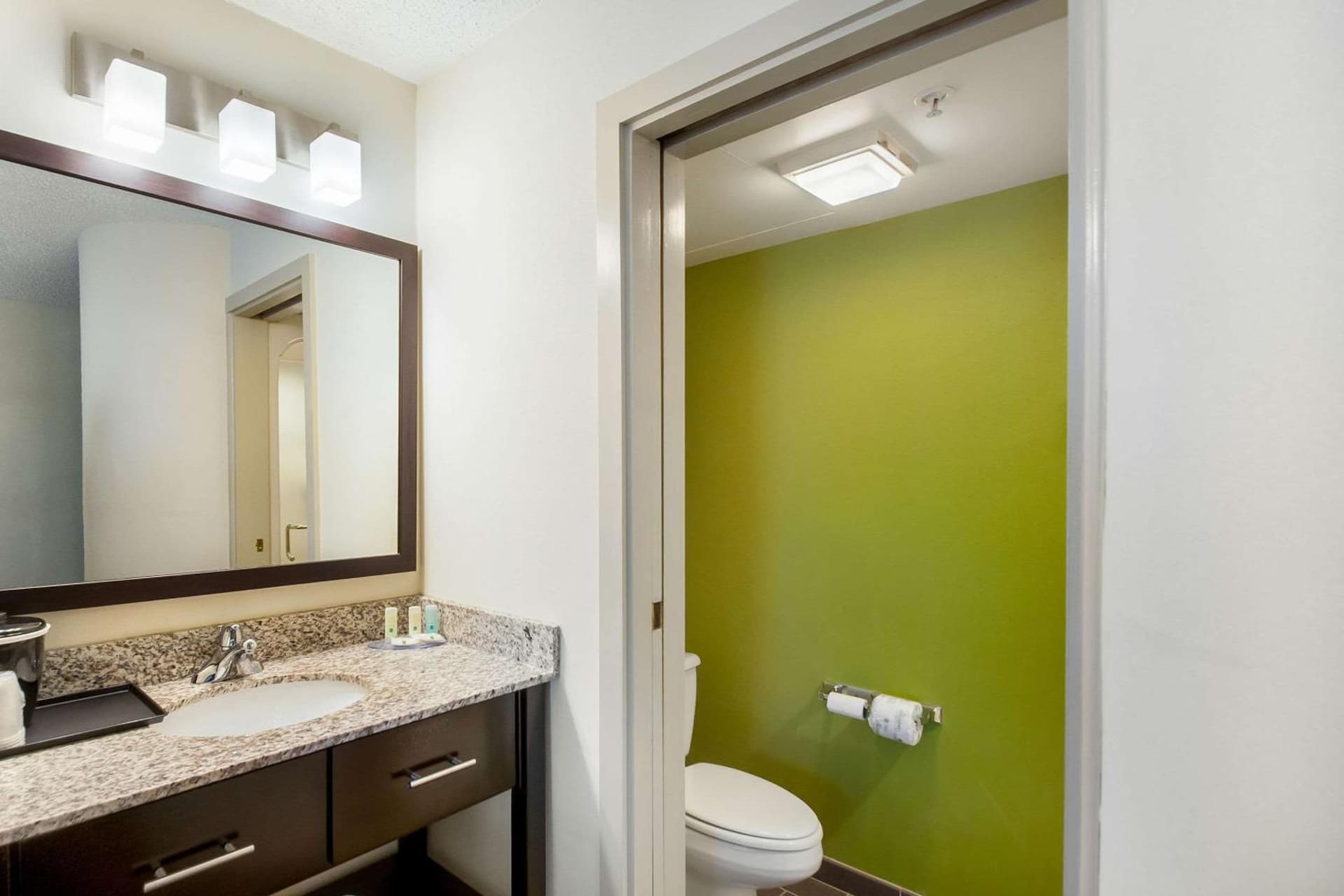 Quality Inn Grasonville near Kent Island gallery photo in Grasonville, MD — image 12