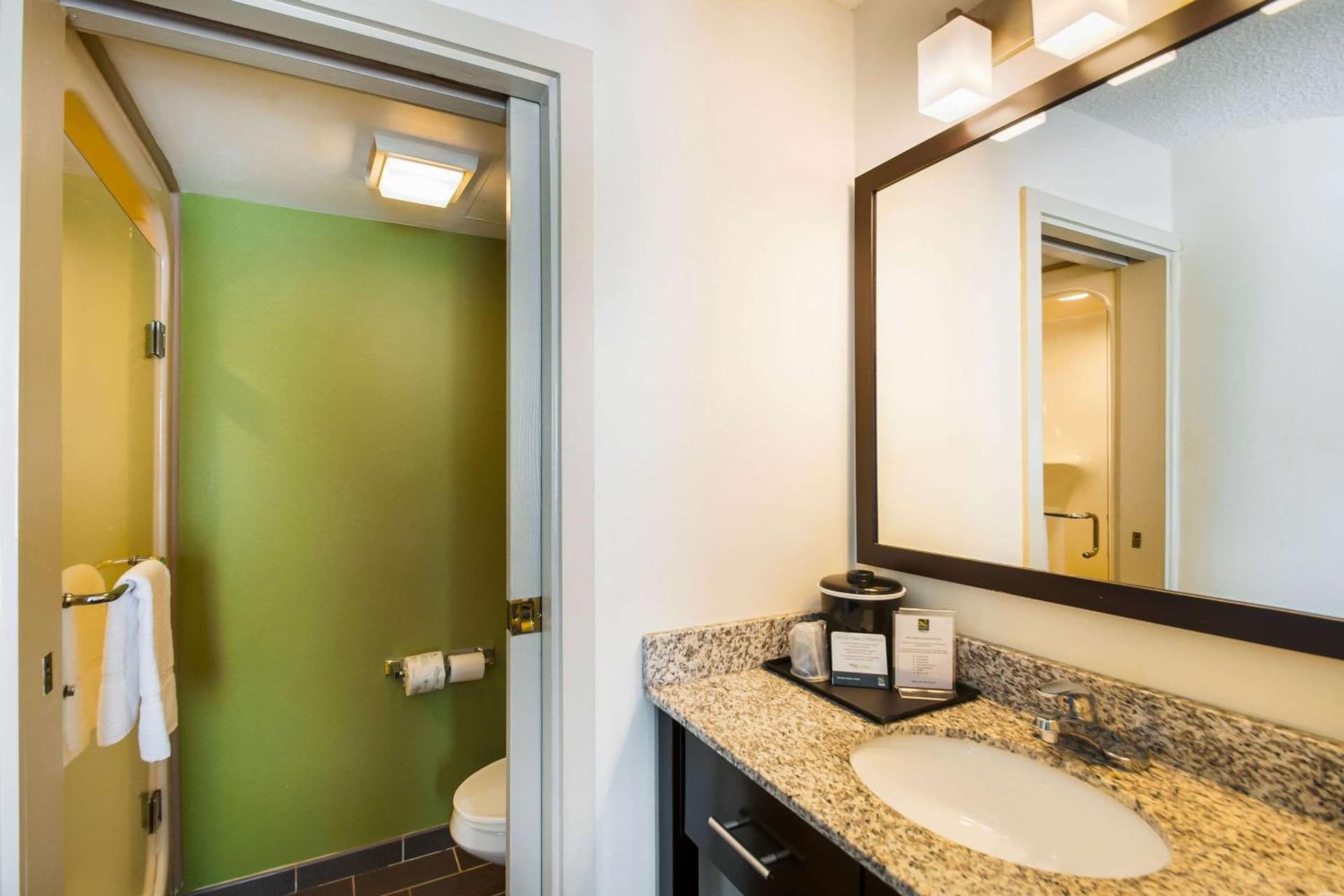 Quality Inn Grasonville near Kent Island gallery photo in Grasonville, MD — image 4