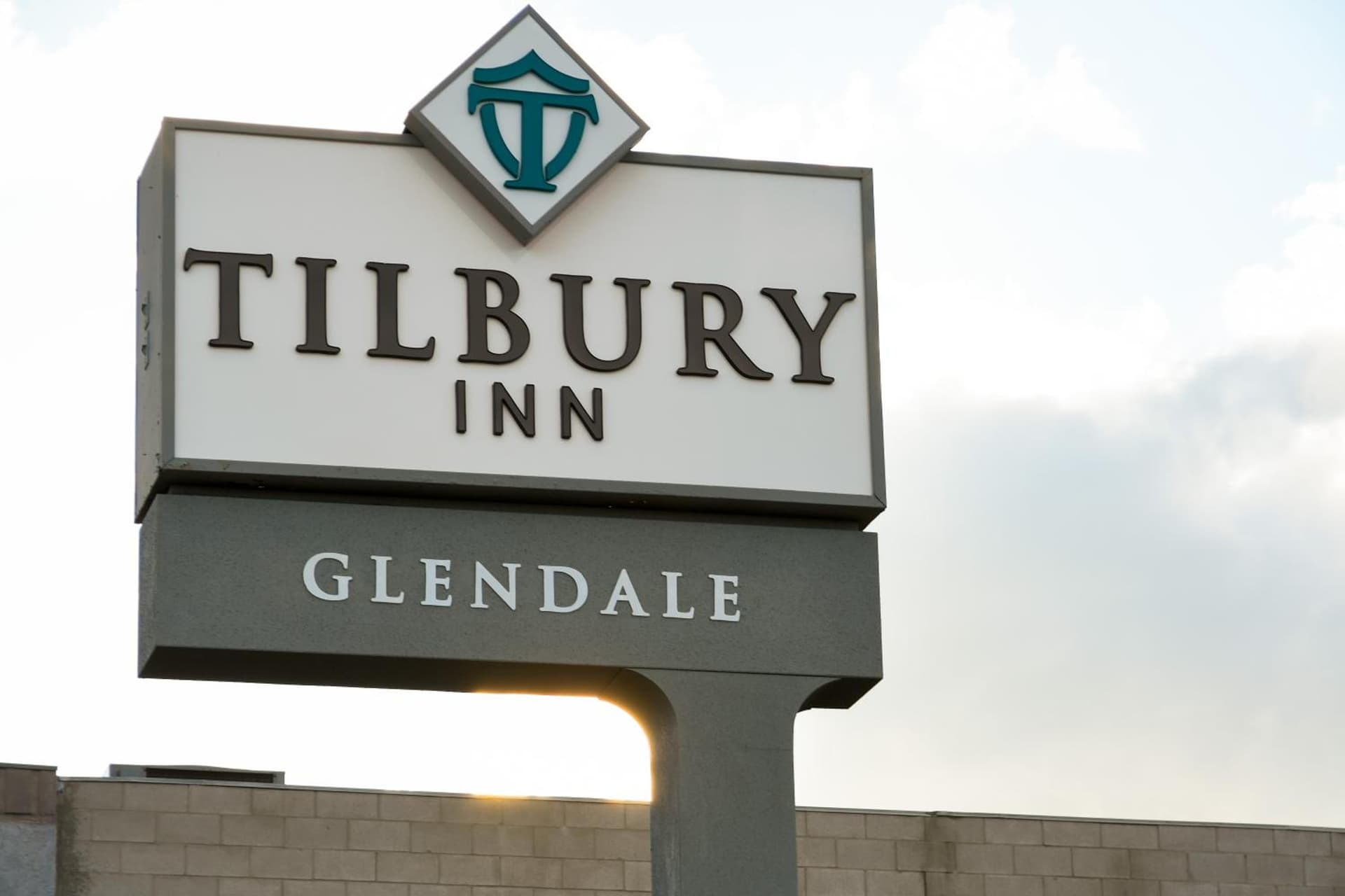 Tilbury Inn gallery photo in Glendale, CA — image 55