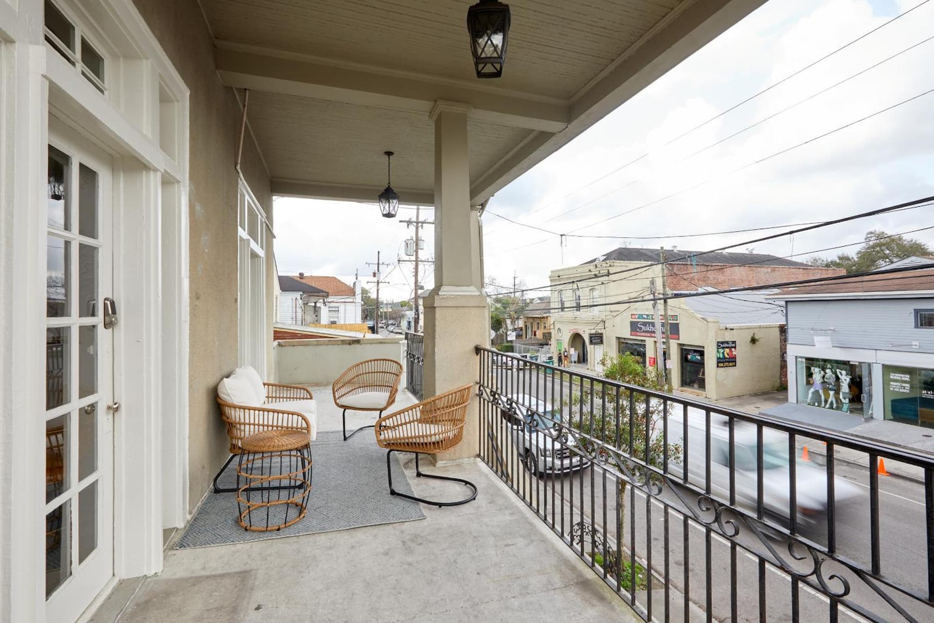 Sonder at Viewpoint interior in New Orleans, LA — gallery photo 2