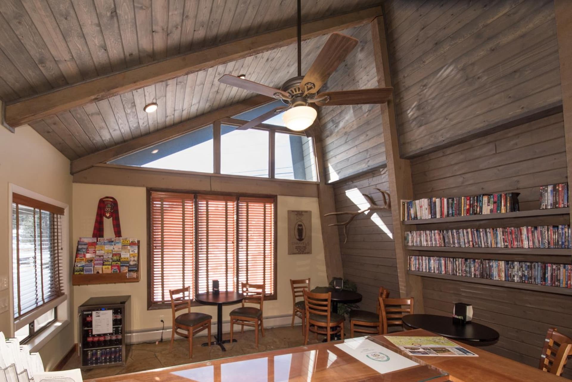 The Maxwell Inn property views in Estes Park, CO — gallery photo 3