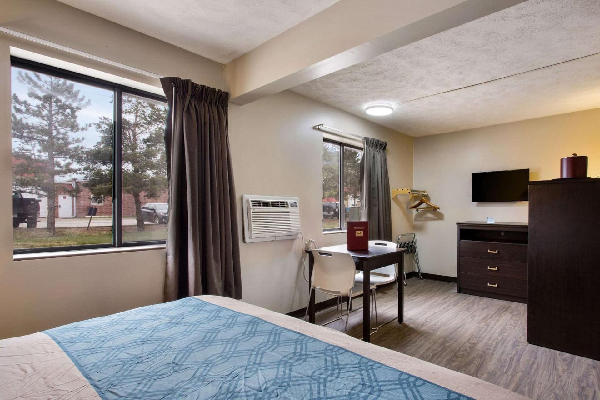 Red Lion Inn & Suites Olathe Kansas City — hotel in Olathe, Kansas