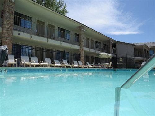 Days Inn by Wyndham Grand Junction property views in Grand Junction, CO — gallery photo 3