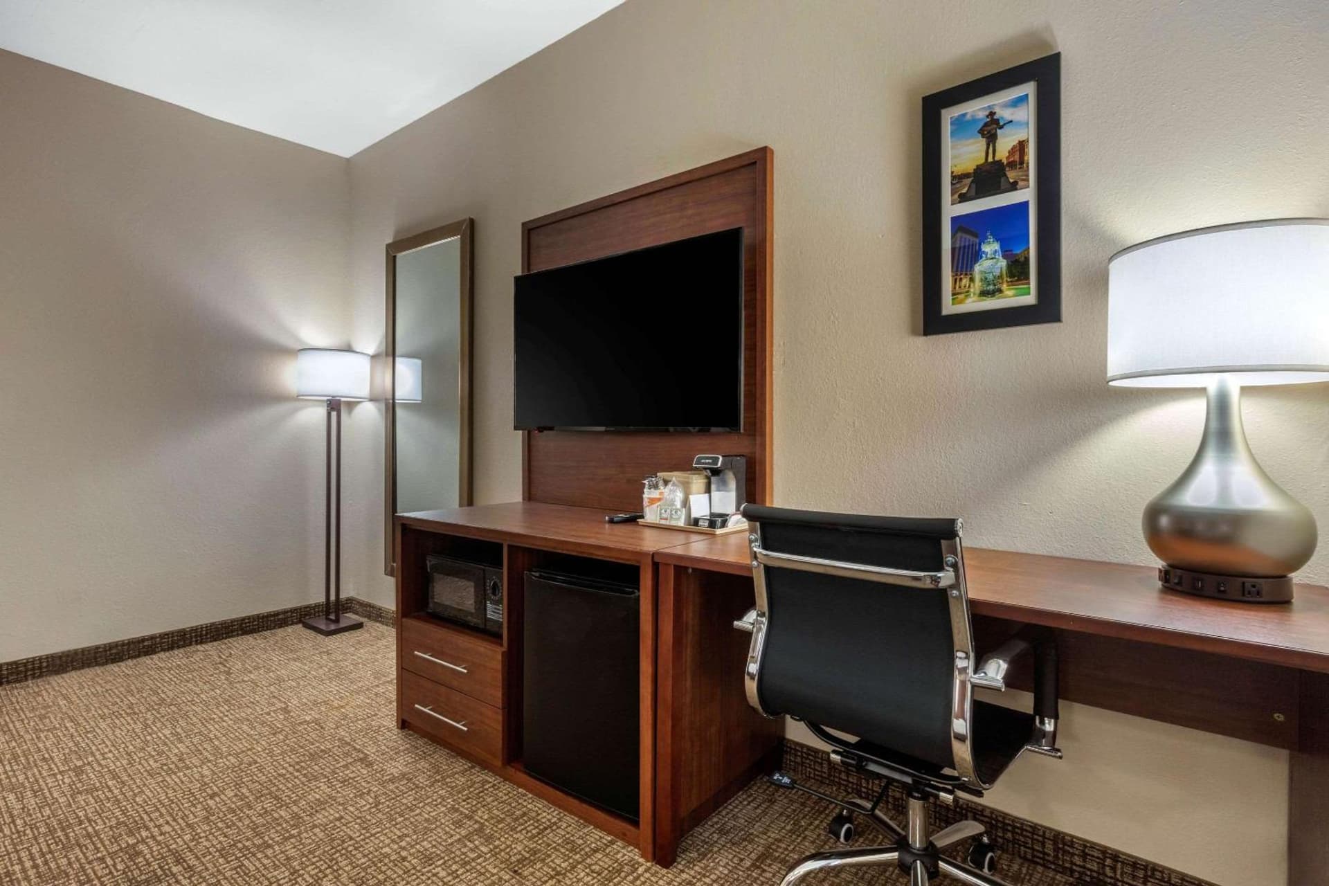 Comfort Inn & Suites Montgomery East Carmichael Rd gallery photo in Montgomery, AL — image 46