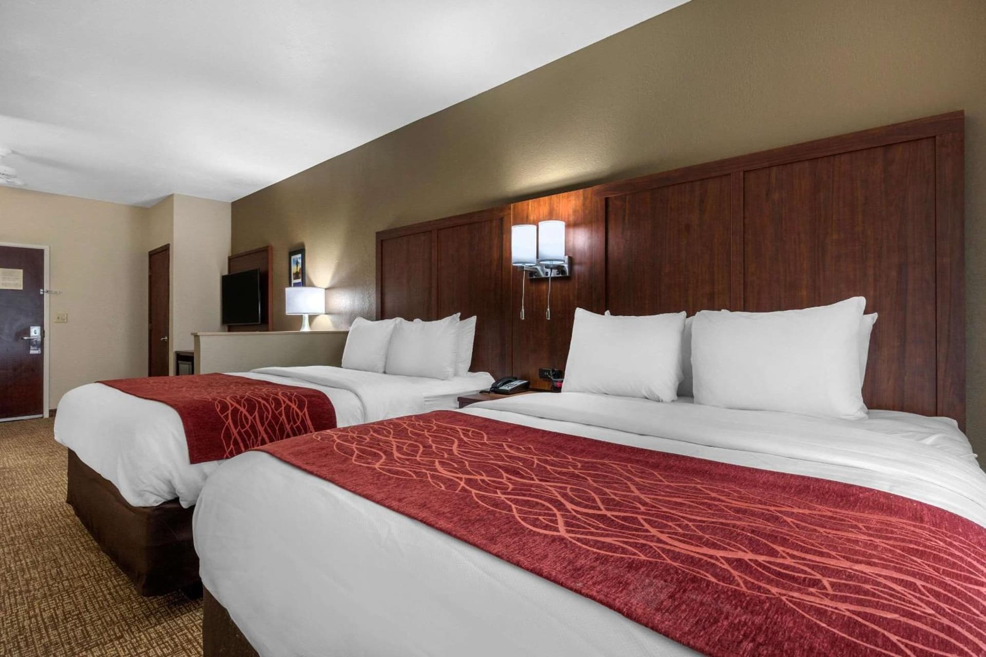 Comfort Inn & Suites Montgomery East Carmichael Rd gallery photo in Montgomery, AL — image 43