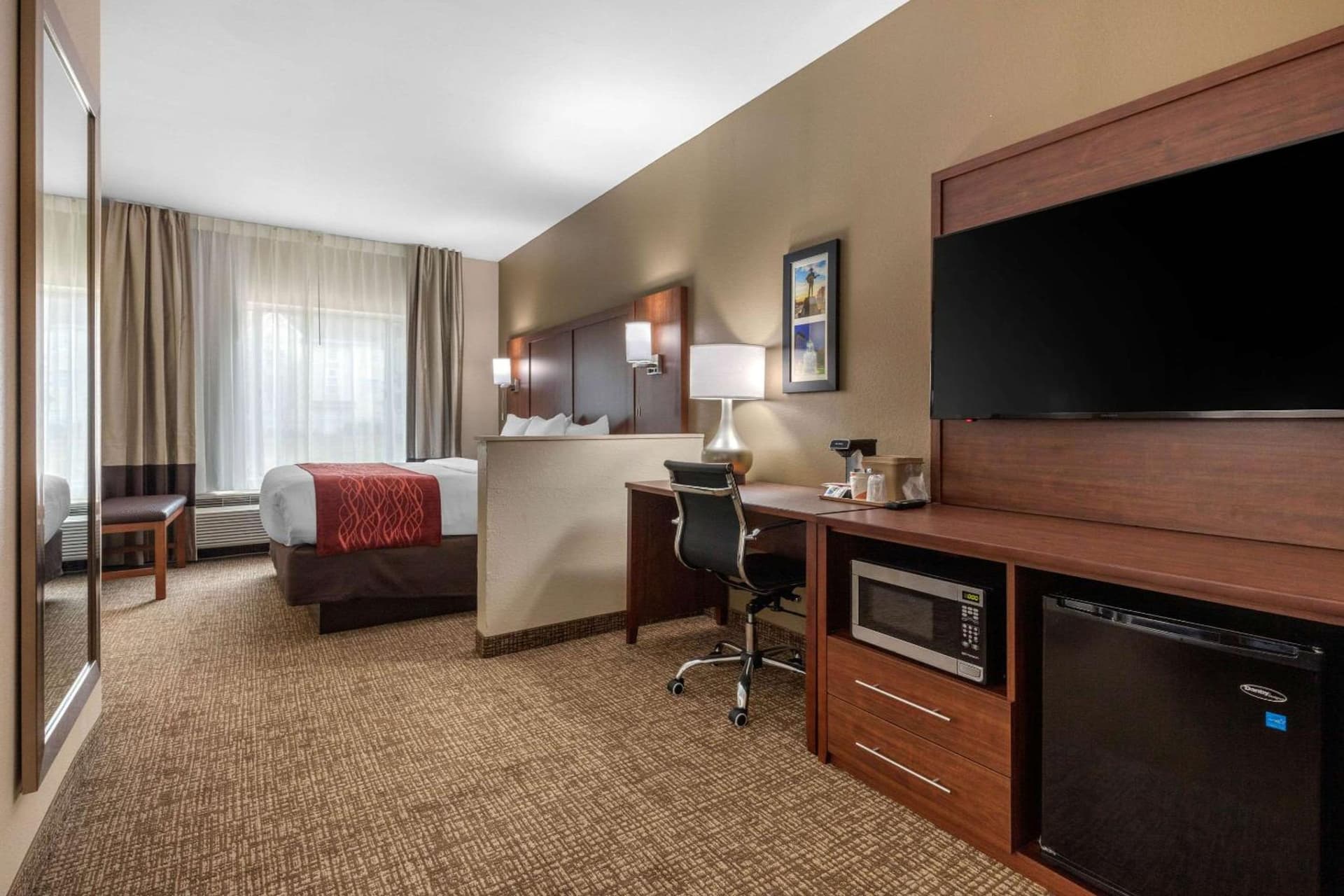 Comfort Inn & Suites Montgomery East Carmichael Rd gallery photo in Montgomery, AL — image 48
