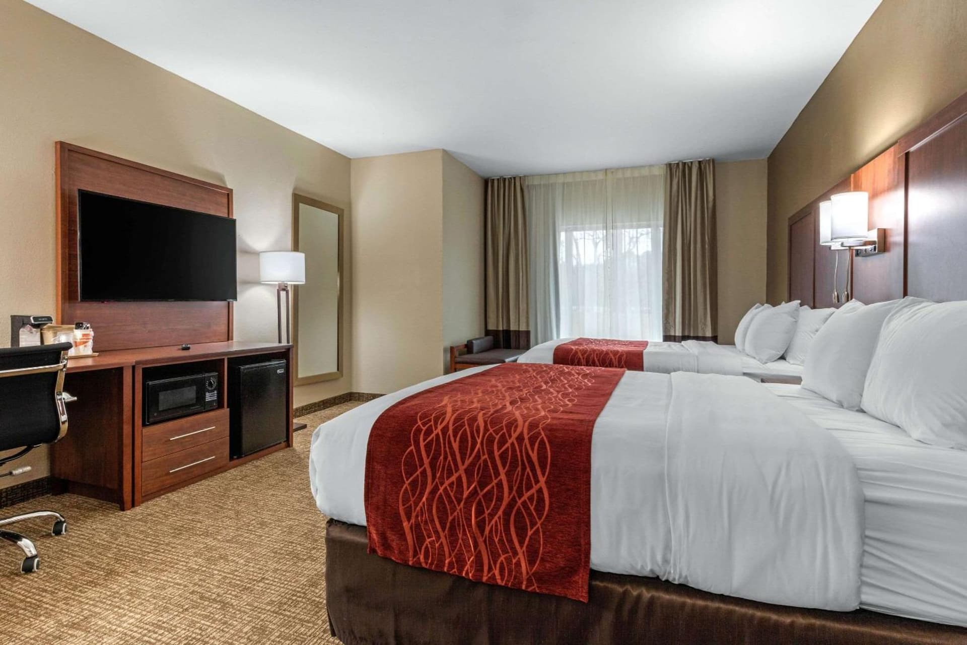 Comfort Inn & Suites Montgomery East Carmichael Rd gallery photo in Montgomery, AL — image 39